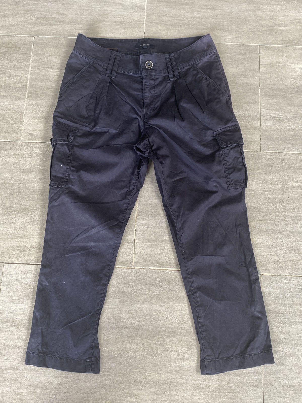 image of Burberry London 3 Quarter Cargo Pants in Black, Women's (Size 29)