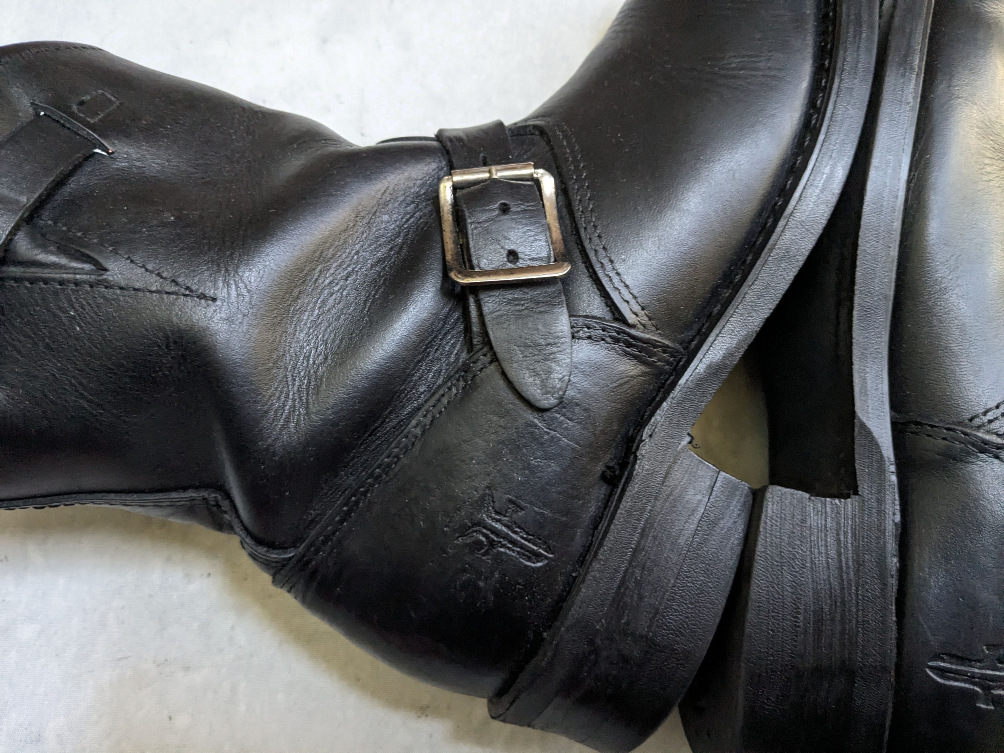 Frye Frye Engineer Black Leather 9 M Leather Buckle Size US 9 / EU 42 - 10 Thumbnail