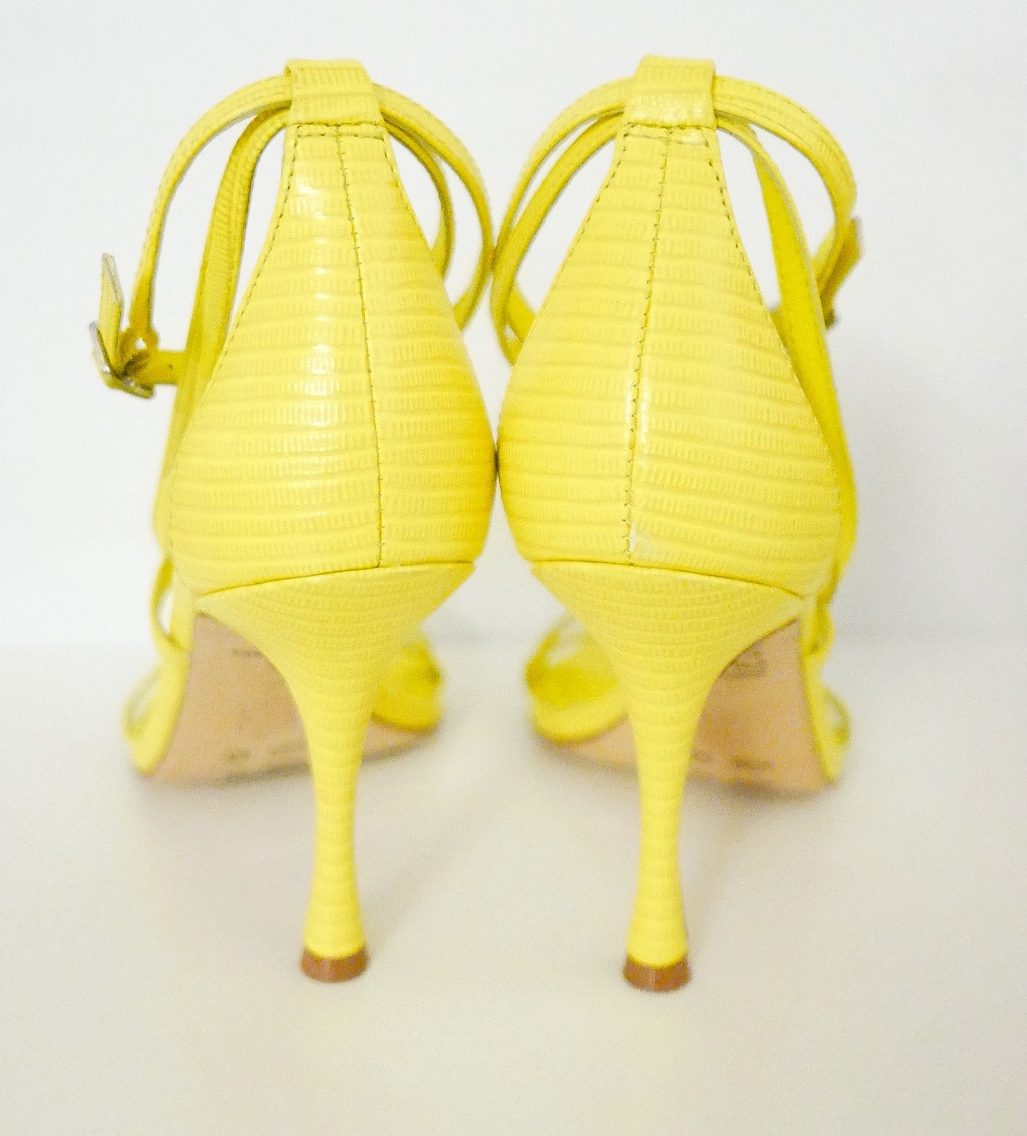 Alice + Olivia Alice & Olivia Deidra Citron Yellow Sandals Size US 6 / IT 36 - 3 Thumbnail