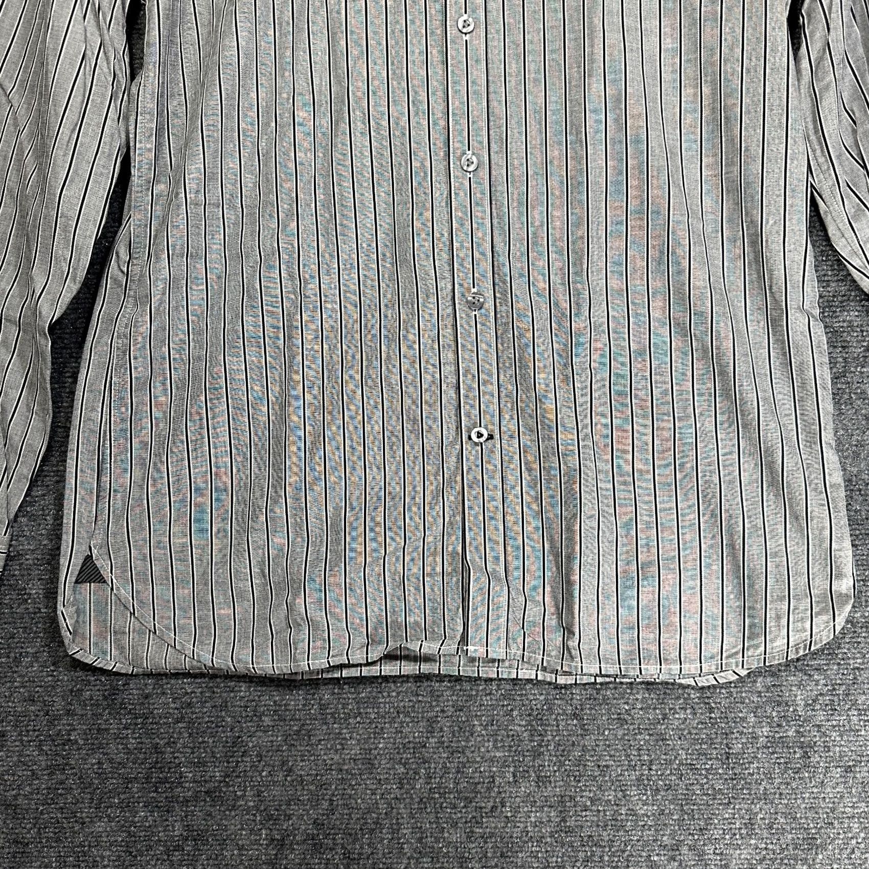 American Eagle Outfitters American Eagle Outfitters Shirt Mens M Premium Vintage Fit Gray Stripe Cotton Button-Up Long Sleeve Collared N/A Vintage No Size US M / EU 48-50 / 2 - 2 Thumbnail