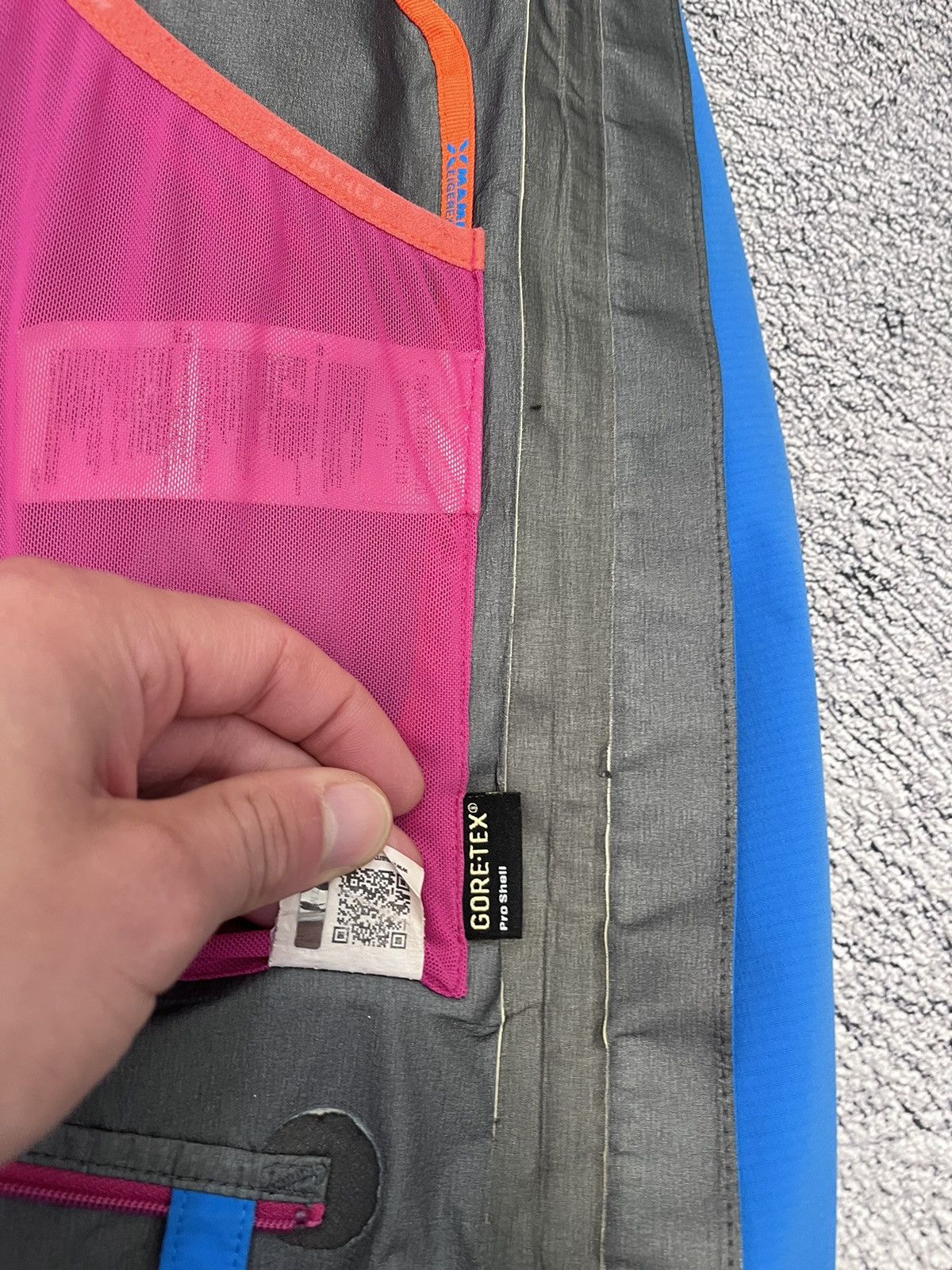 Mammut Mammut Eiger Extreme Mittellegi Jacket Gore Tex Pro Shell3L Size L / US 10 / IT 46 - 9 Thumbnail