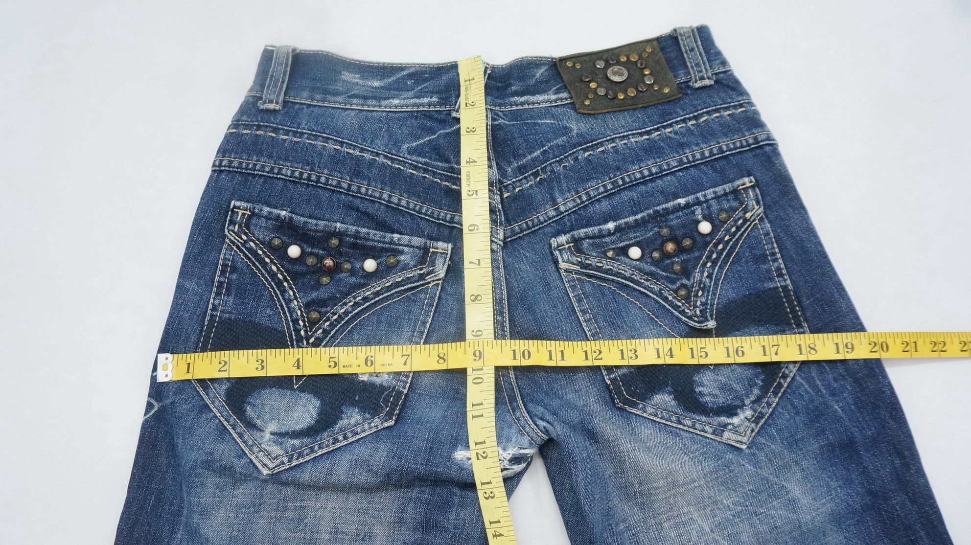 Japanese Brand Red Pepper Japan Co Reworked Embroidered Beads Pocket Jeans Size US 29 - 15 Thumbnail
