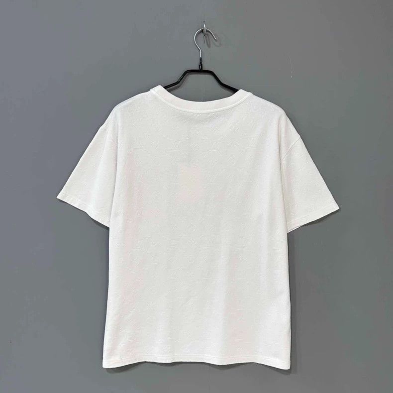 Louis Vuitton White Short Sleeve Louis Vuitton T -2505 Size M / US 6-8 / IT 42-44 - 4 Thumbnail