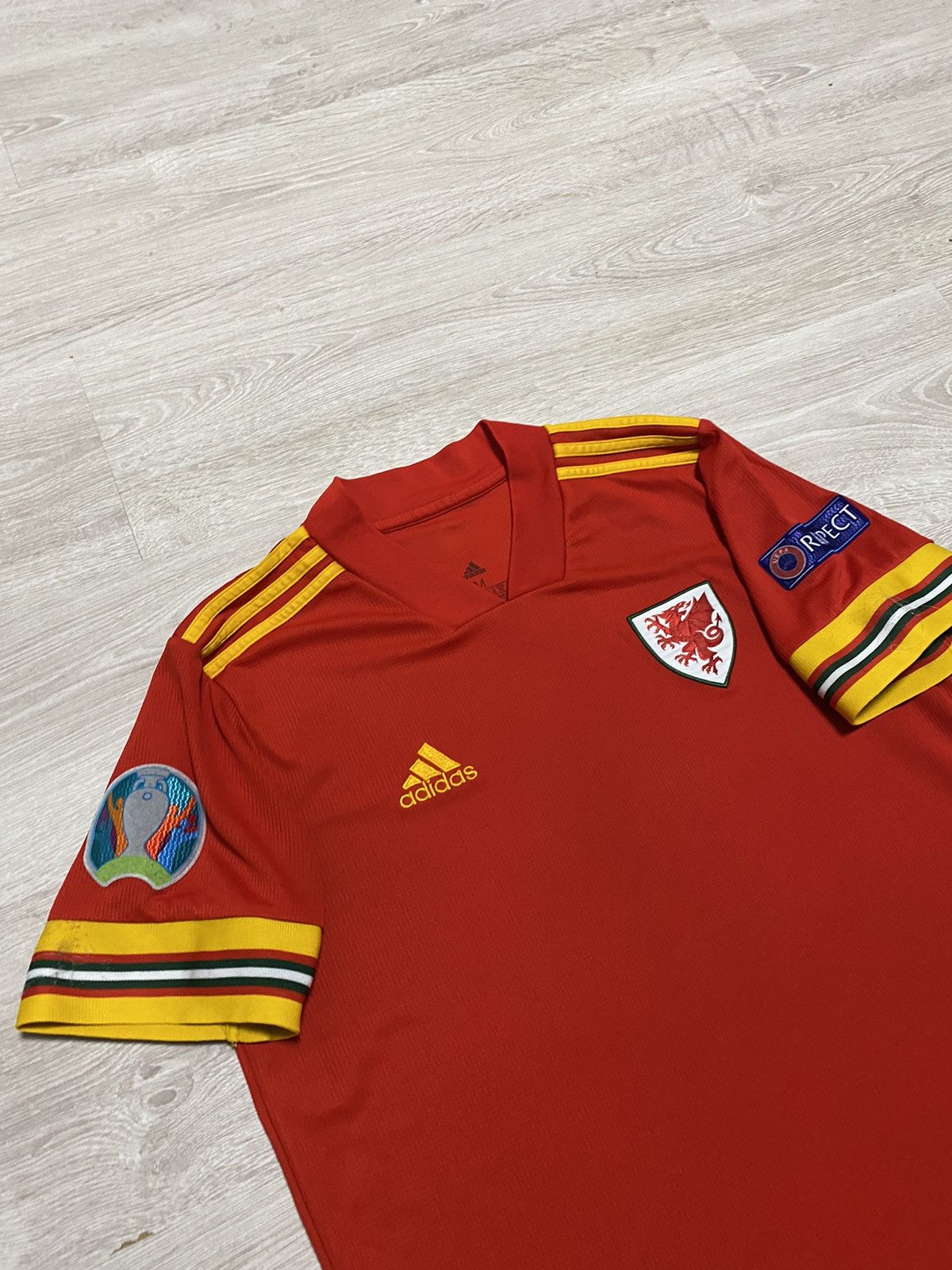 Adidas Wales 2020 2021 Home Football Shirt Soccer Jersey Adidas Size US M / EU 48-50 / 2 - 1 Thumbnail
