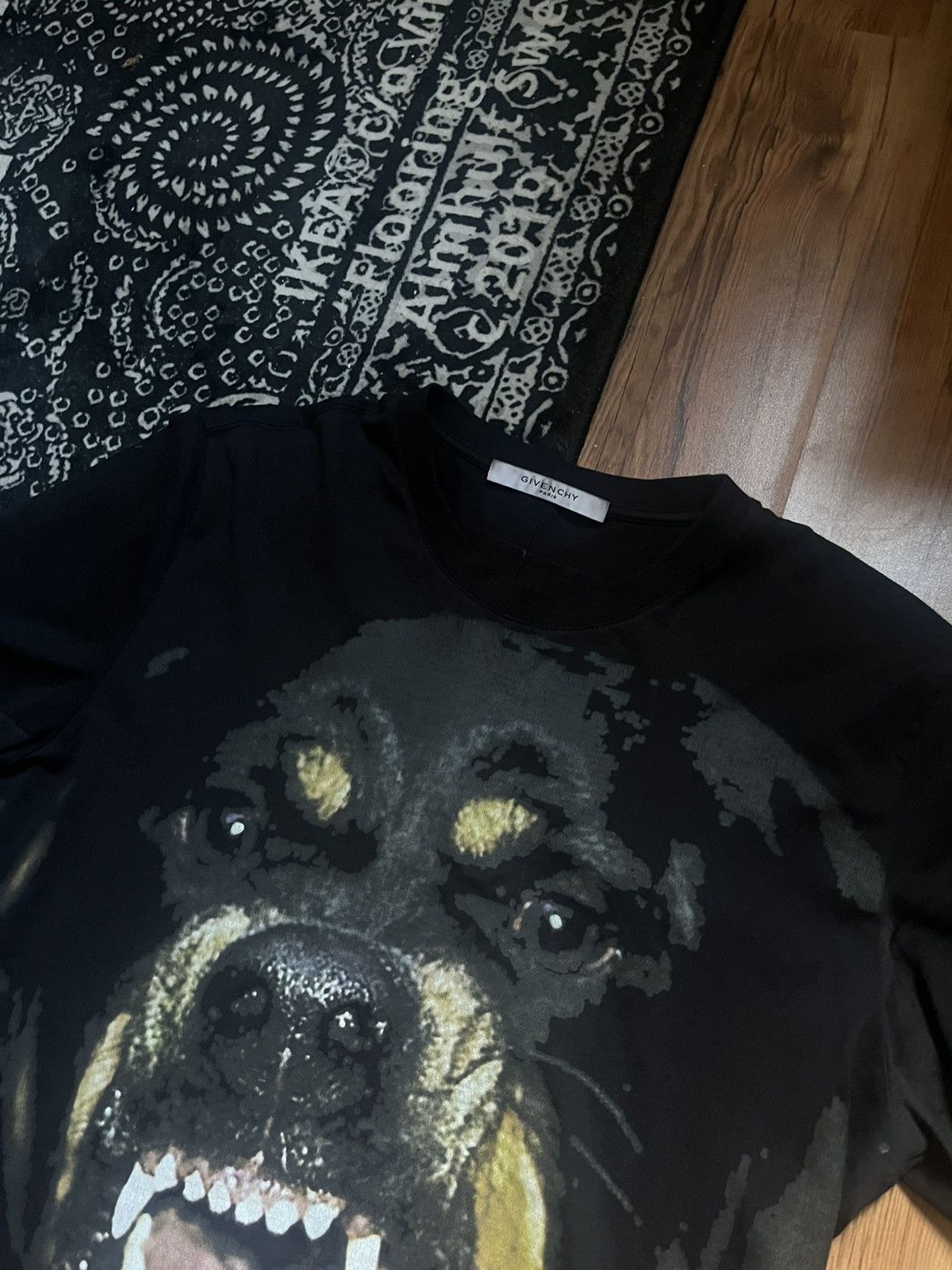 Givenchy × Riccardo Tisci Rottweiler Tee Size US L / EU 52-54 / 3 - 3 Thumbnail