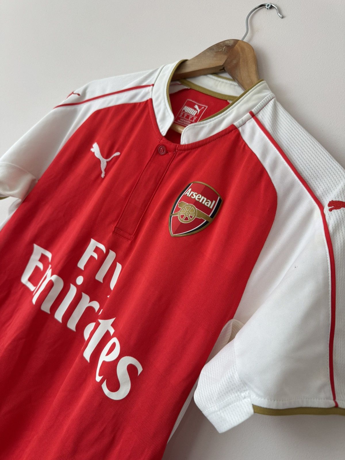 Puma Arsenal 2015-2016 Home Soccer Jersey Football Kit Shirt Size US M / EU 48-50 / 2 - 6 Thumbnail