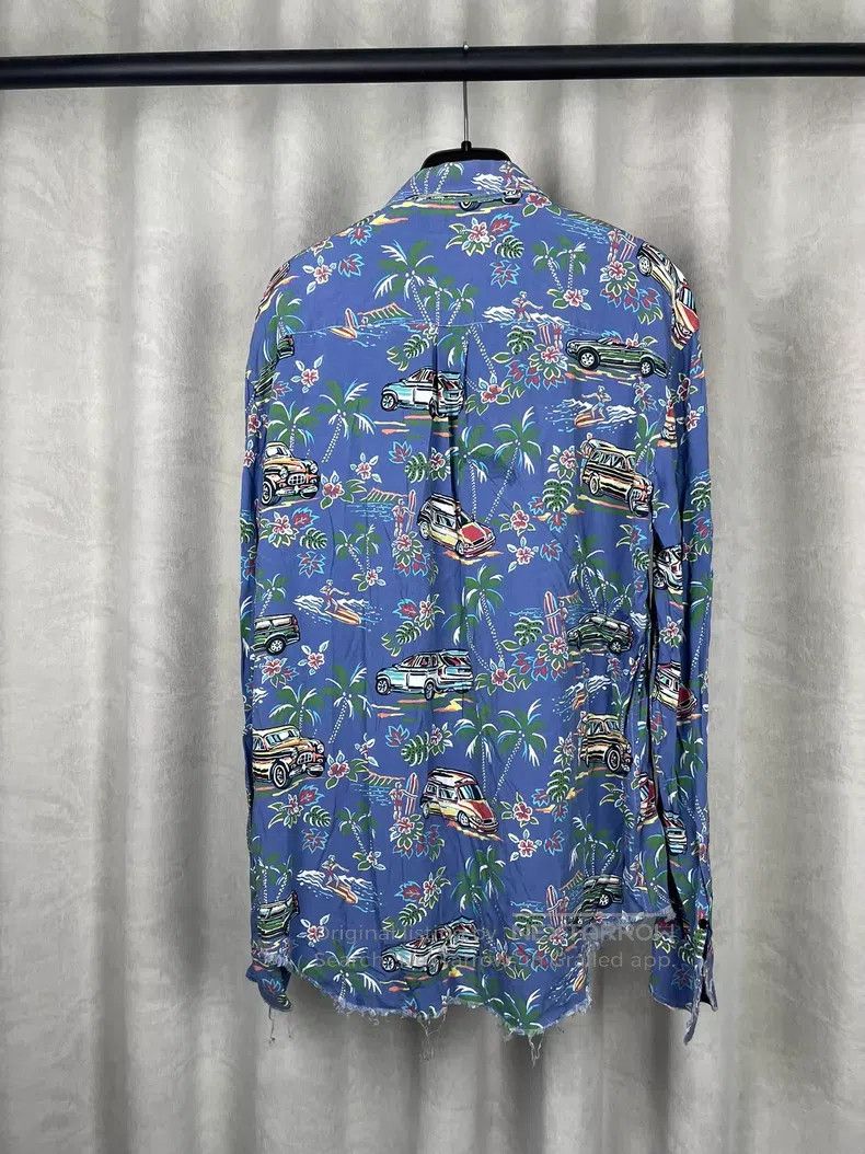 Saint Laurent Paris Saint Laurent Paris Hawaiian Wave Little Car Destroyed Fri Size US XXS / EU 40 - 2 Thumbnail