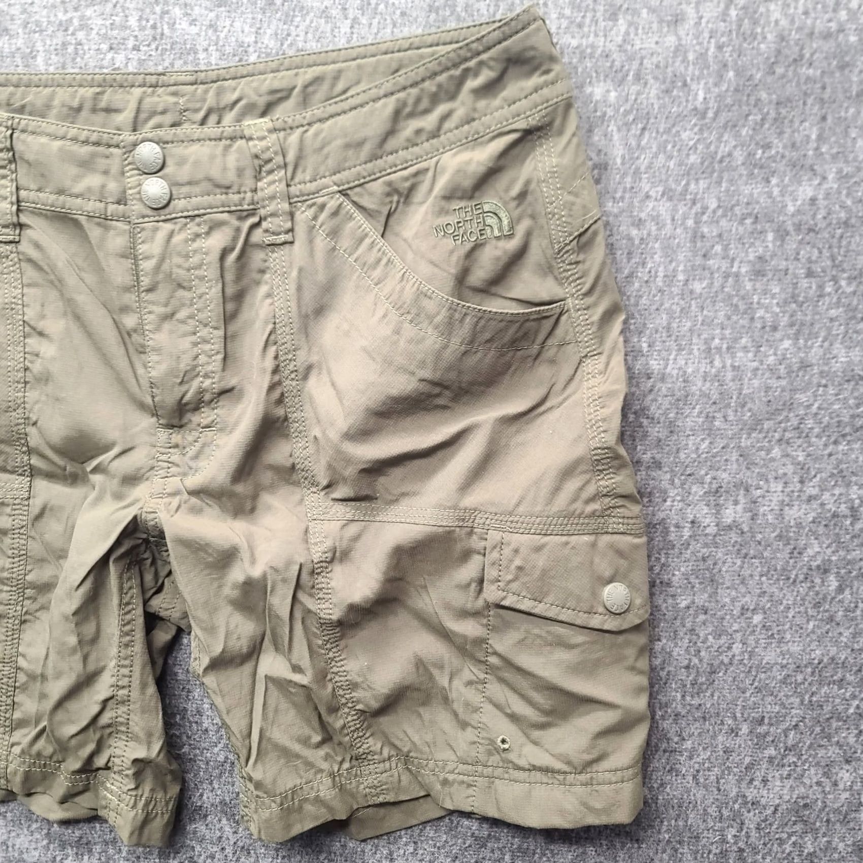 The North Face The North Face Cargo Shorts Mens Relaxed 8 6" Inseam Green Nylon Cargo Pocket Outdoor Hiking Size 30" / US 8 / IT 44 - 7 Thumbnail