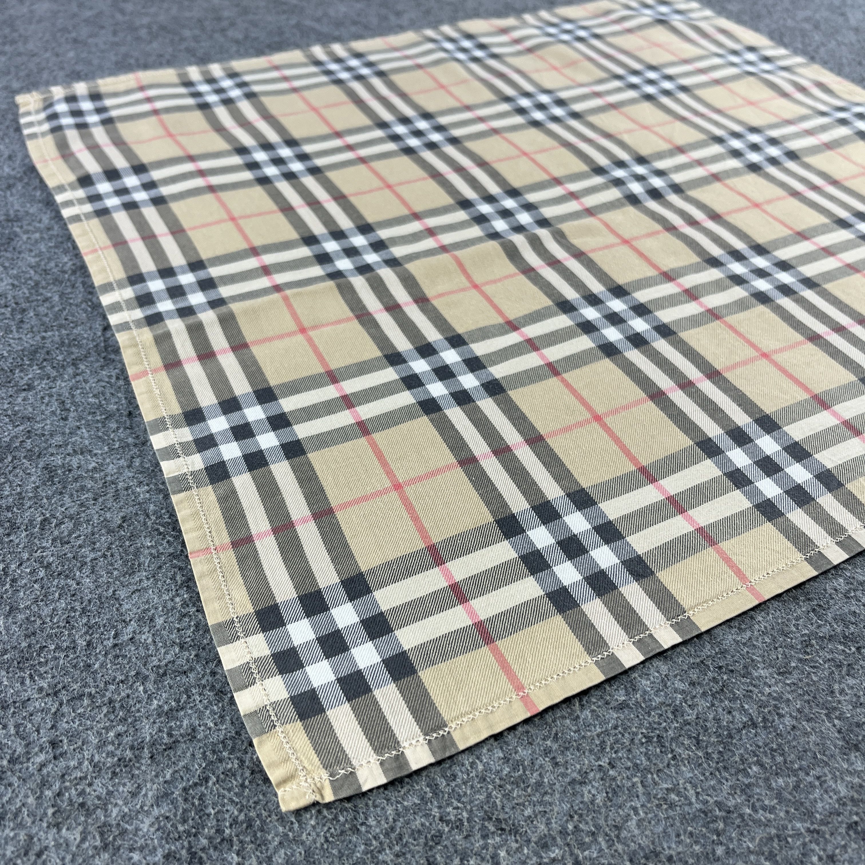 Burberry Burberry Handkerchief / Bandana / Neckerchief B098 Size ONE SIZE - 6 Thumbnail