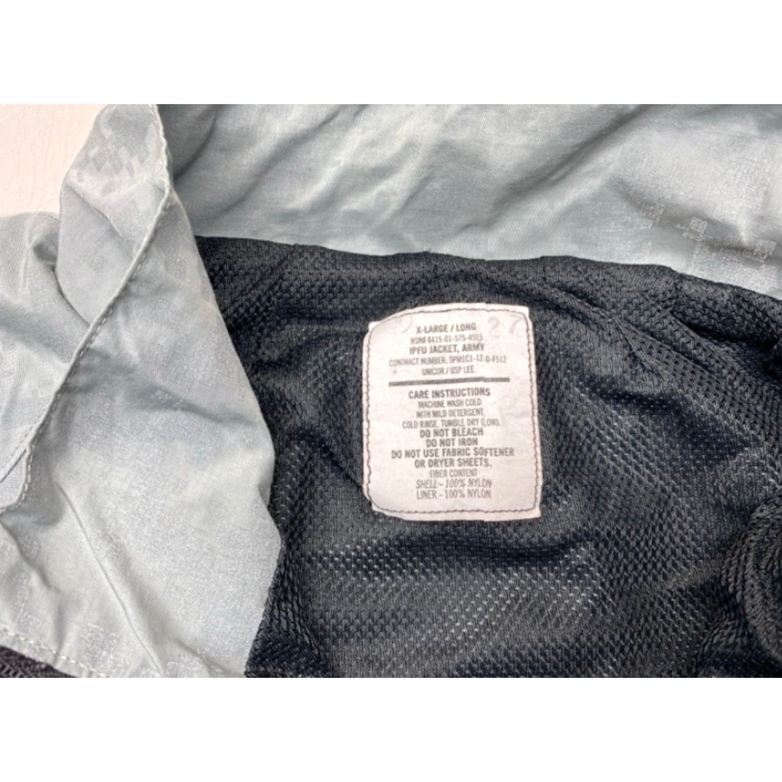 Vintage VINTAGE US Army IPFU Jacket XL Long Windbreaker Shirt? Size US XL / EU 56 / 4 - 7 Thumbnail