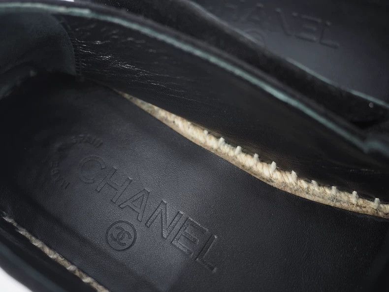 Chanel ChanelBlack and gold letter velvet fisherman's shoes 2503-N Size US 5 / EU 37 - 4 Thumbnail