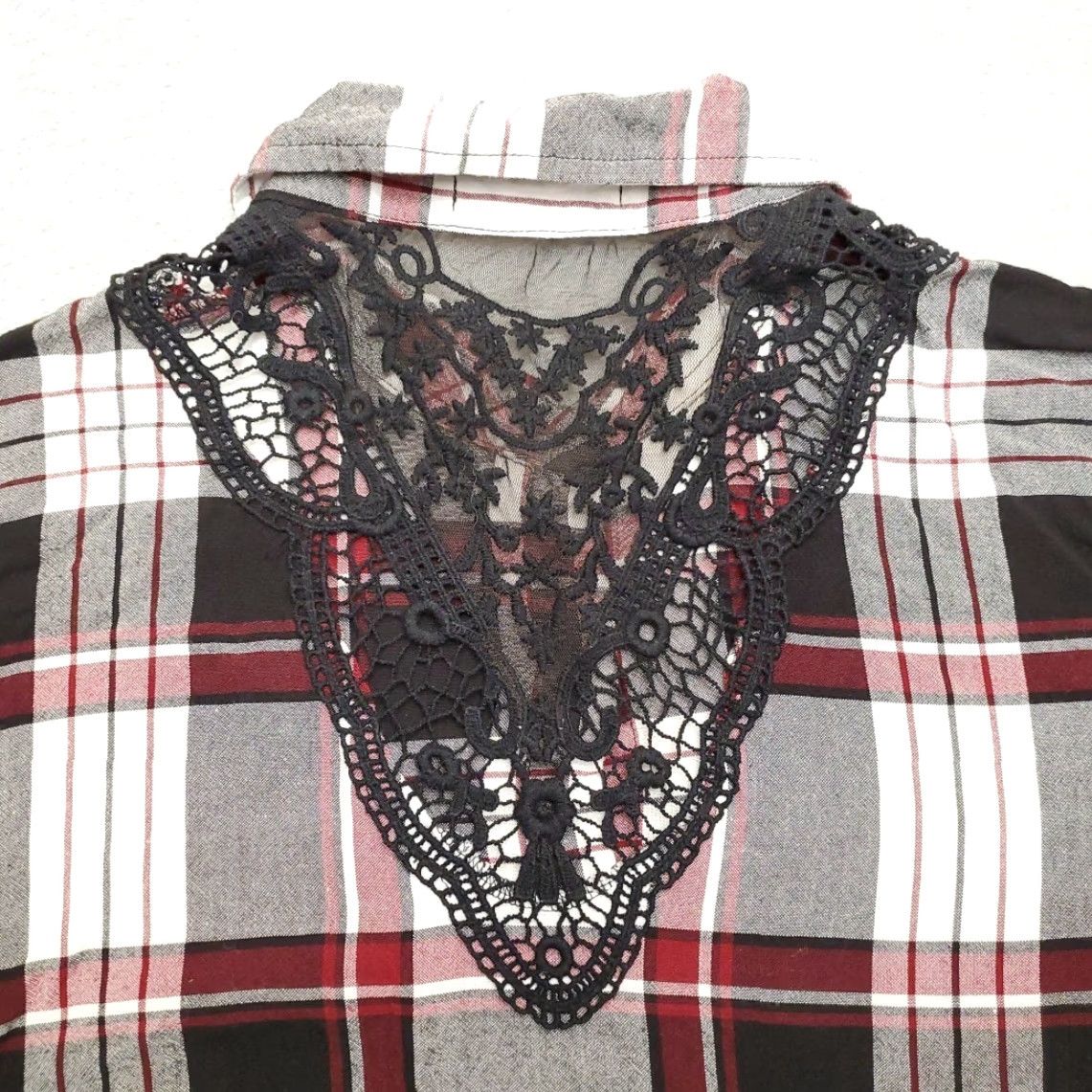 Vintage Keren Hart Blouse Womens M Maroon Plaid Lace Accent Button-Up Boho Western Shirt Size M / US 6-8 / IT 42-44 - 8 Thumbnail