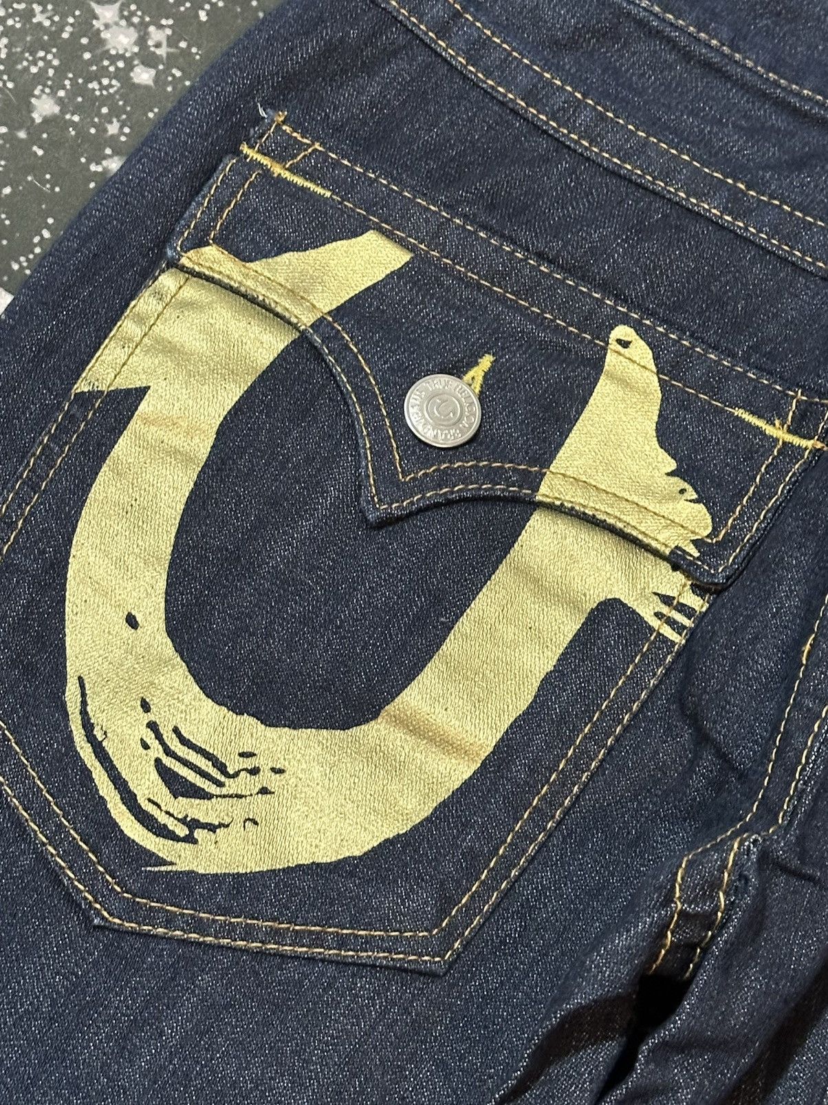 True Religion True Religion Horse Shoe Logo Flare Jeans Size US 34 / EU 50 - 4 Thumbnail