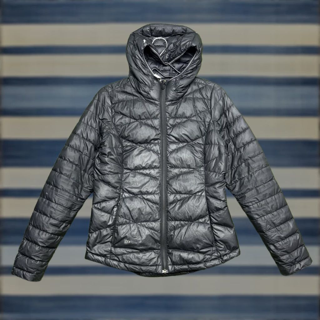 Vintage Lolë Down Puffer Jacket Mens Small Goose Fill Black Outdoor Hiking Zip Up Jacket Size US S / EU 44-46 / 1 - 1 Thumbnail