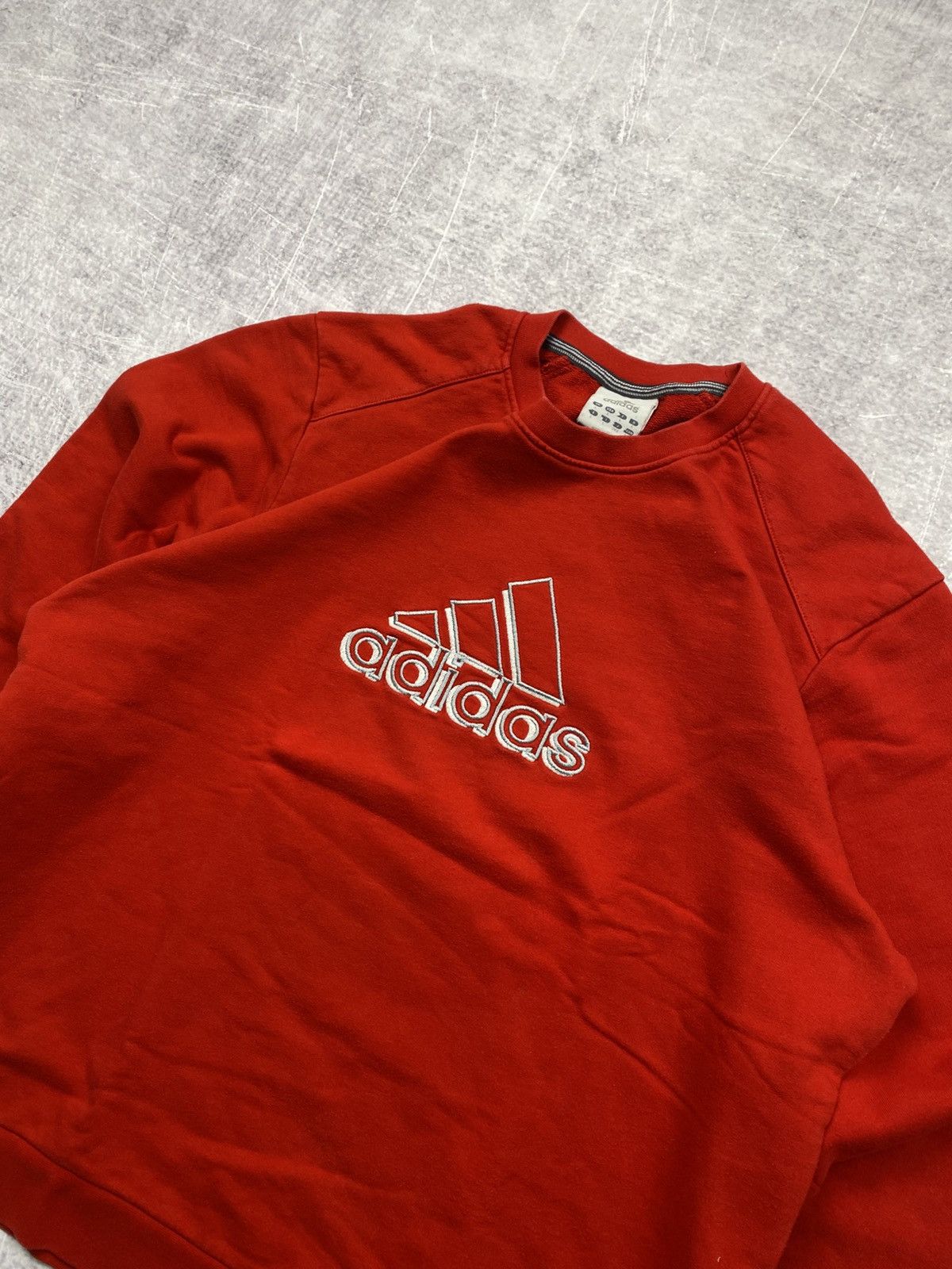 Adidas × Vintage Vintage baggy red central logo Adidas sweatshirt Size US L / EU 52-54 / 3 - 2 Thumbnail