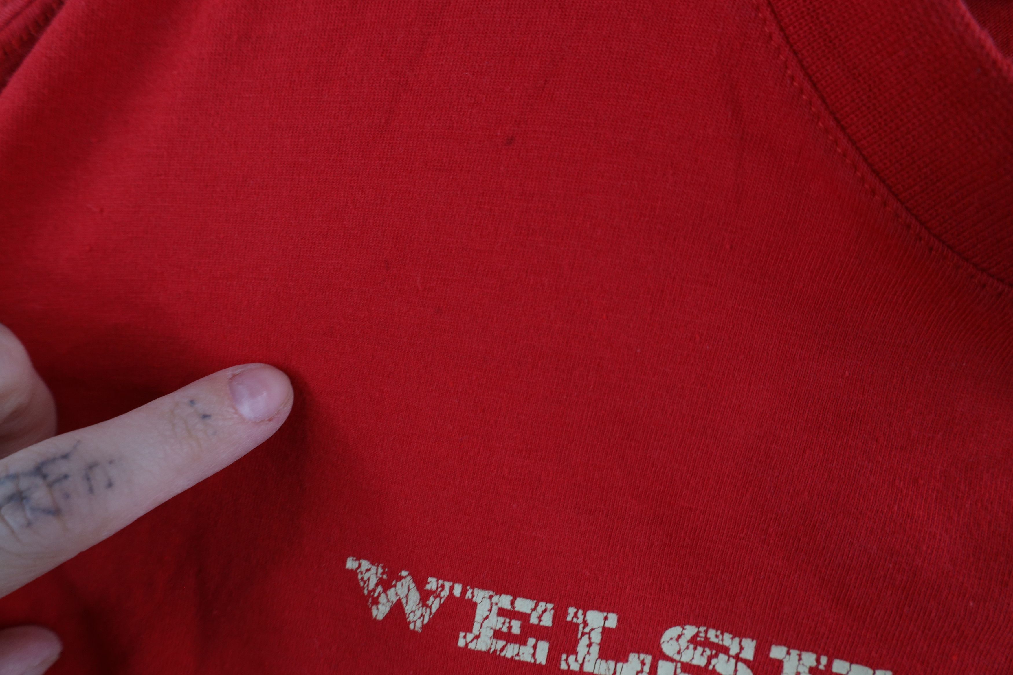 Under Armour × Vintage Under Armour Spell Out Welsh Rugby Union T-Shirt Red Size US L / EU 52-54 / 3 - 6 Thumbnail