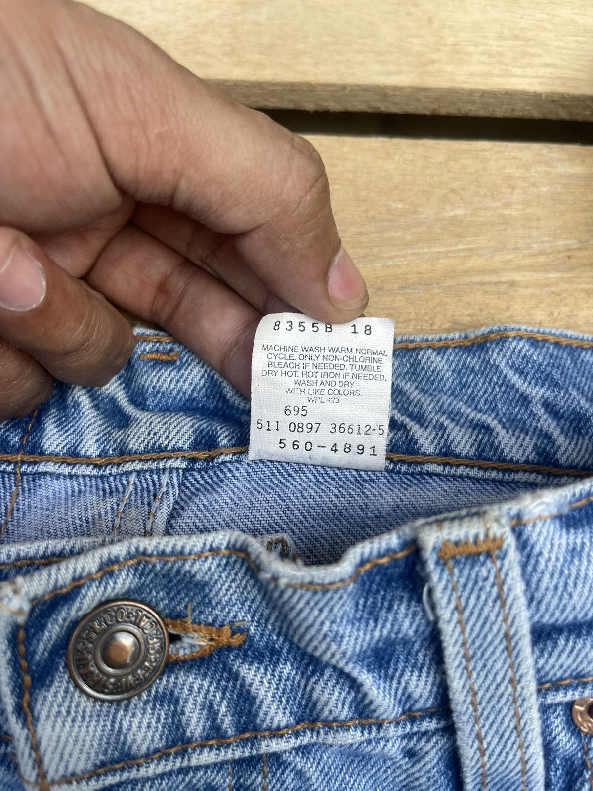 Levi's × Levi's Vintage Clothing 90s Vintage Levis 560 Distressed Denim Cropped Pants Size US 30 / EU 46 - 11 Thumbnail