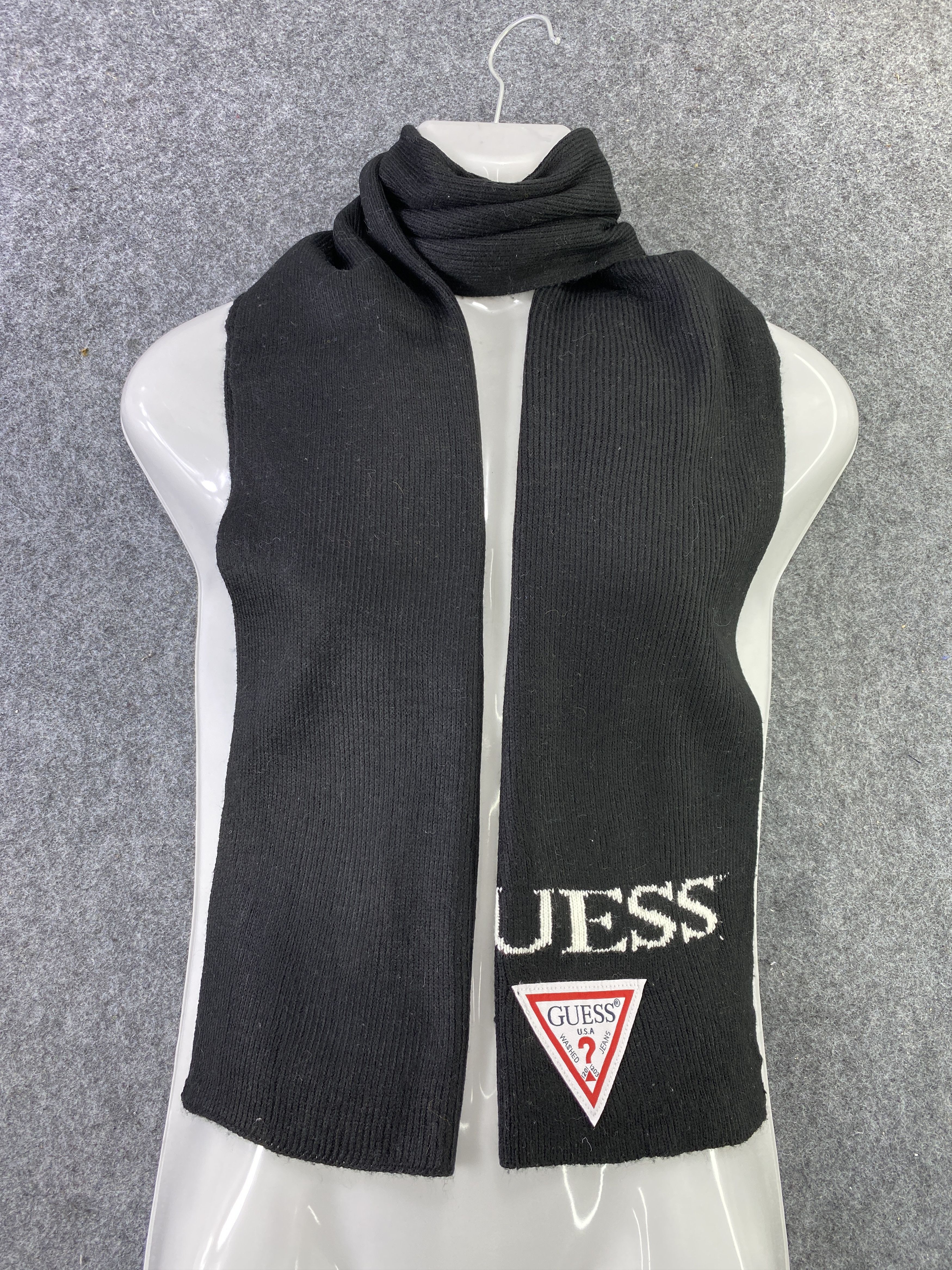 Guess GUESS Scarf / Muffler / Neckwear -T434 Size ONE SIZE - 1 Thumbnail