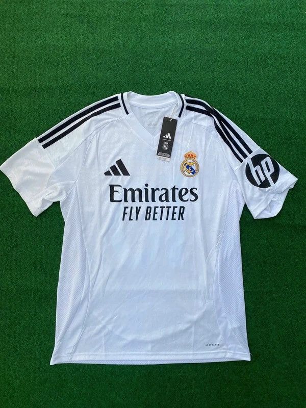 Adidas Adidas Real Madrid Modric T-shirt size L Size US L / EU 52-54 / 3 - 7 Thumbnail