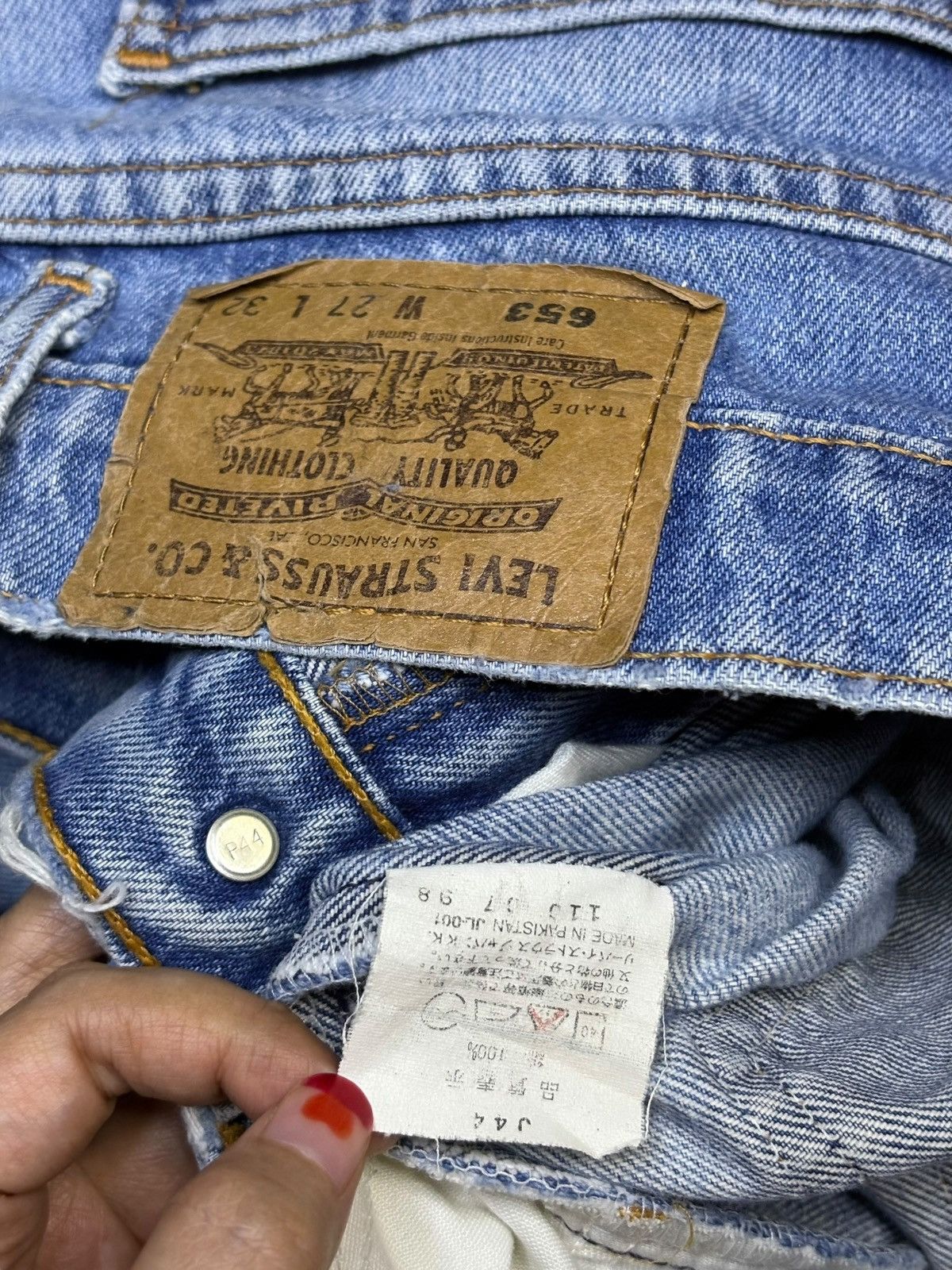 Levi's Vintage 90s Levis 653 Orange Tab Blue Wash Distressed Jeans Size US 28 / EU 44 - 12 Thumbnail