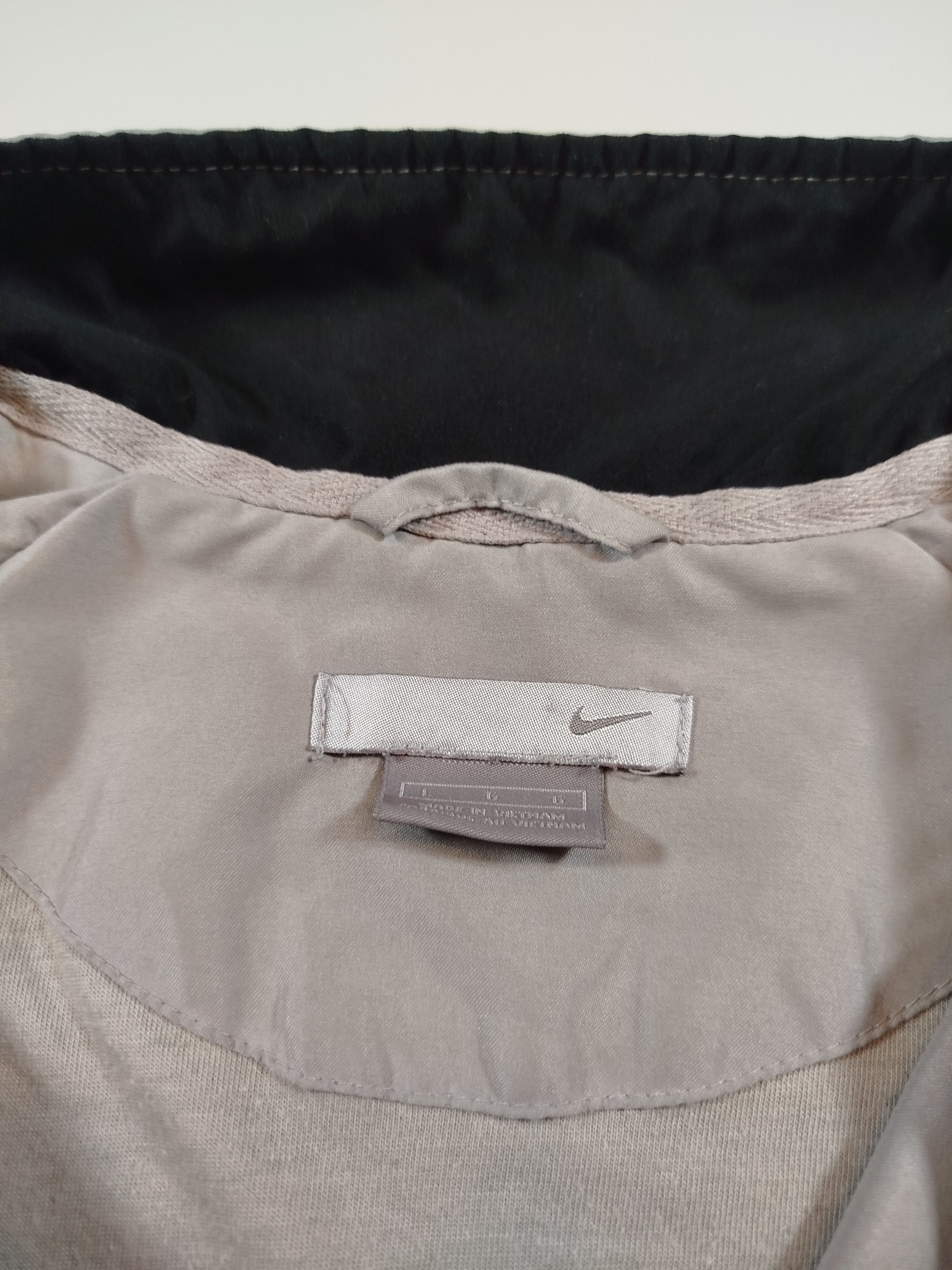 Nike Nike grey tag vintage wind breaker Size US L / EU 52-54 / 3 - 8 Thumbnail