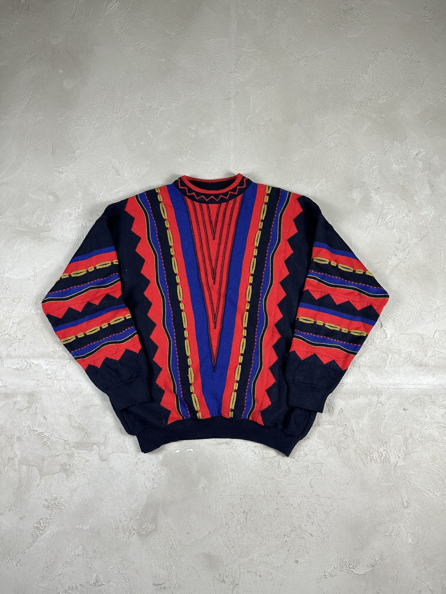 Vintage Vintage 3D Cable Wool Crazy Abstract Boxy Knit Sweater Size US L / EU 52-54 / 3 - 1 Thumbnail