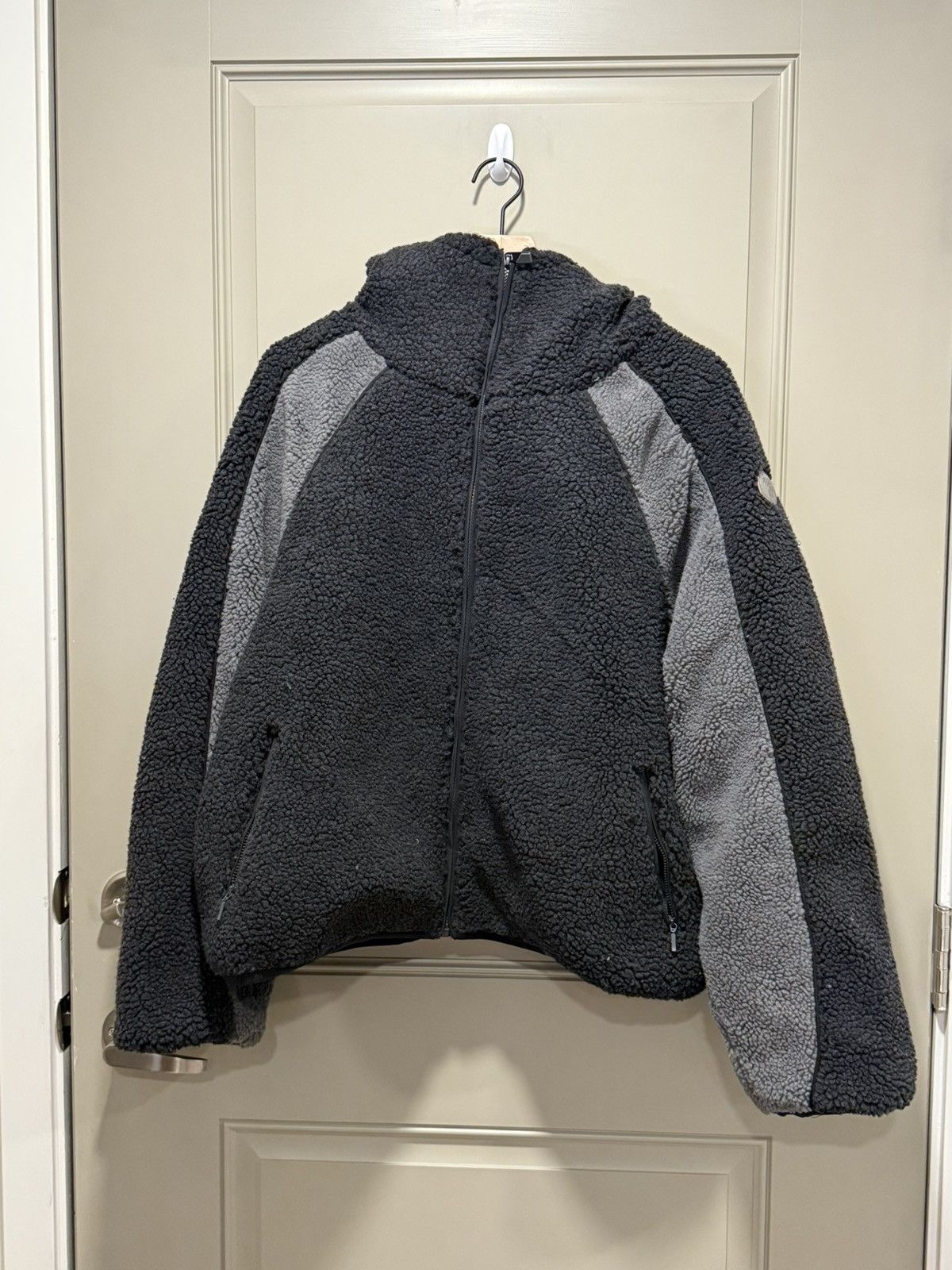 Streetwear Mertra Mertra Yeti Fleece | Grailed