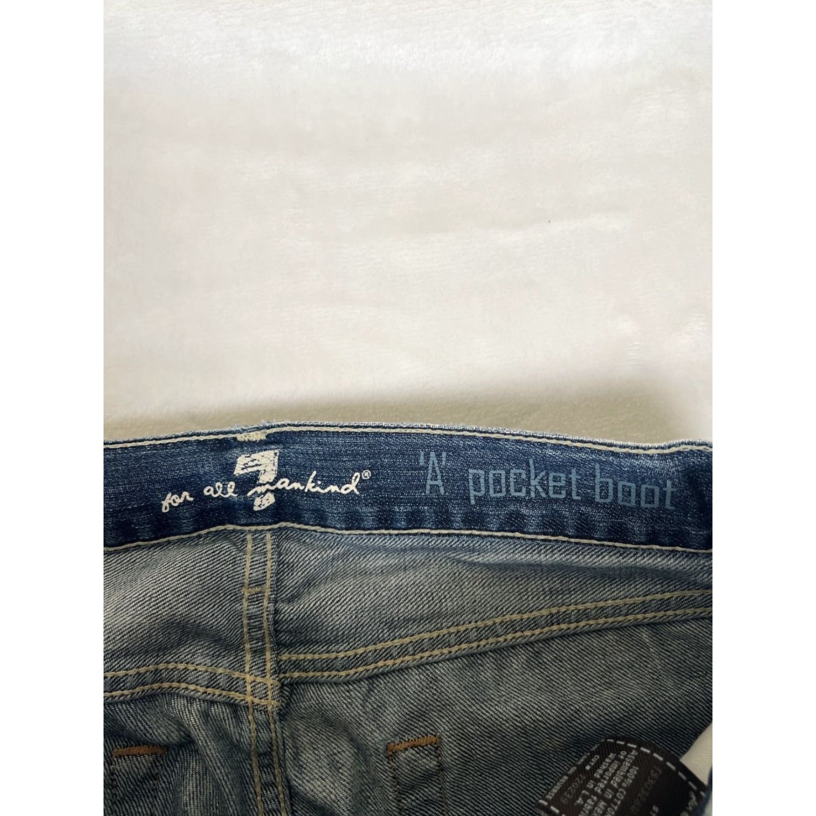 7 For All Mankind 7 For All Mankind Jeans Womens 28 Flare A Pocket Low Rise Dark Wash Denim Jeans 7 For All Mankind A Pocket Womens 28 Flare Low Rise Dark Wash Denim Size 28" / US 6 / IT 42 - 5 Thumbnail