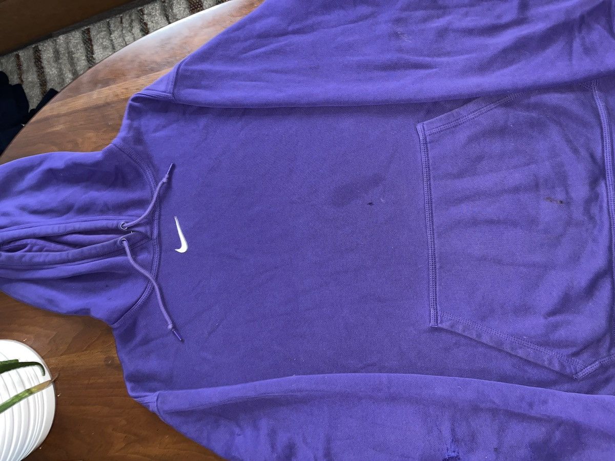 Nike × Vintage Nike Vintage Center Swoosh Hoodie (purple) size XL Size US XL / EU 56 / 4 - 3 Thumbnail