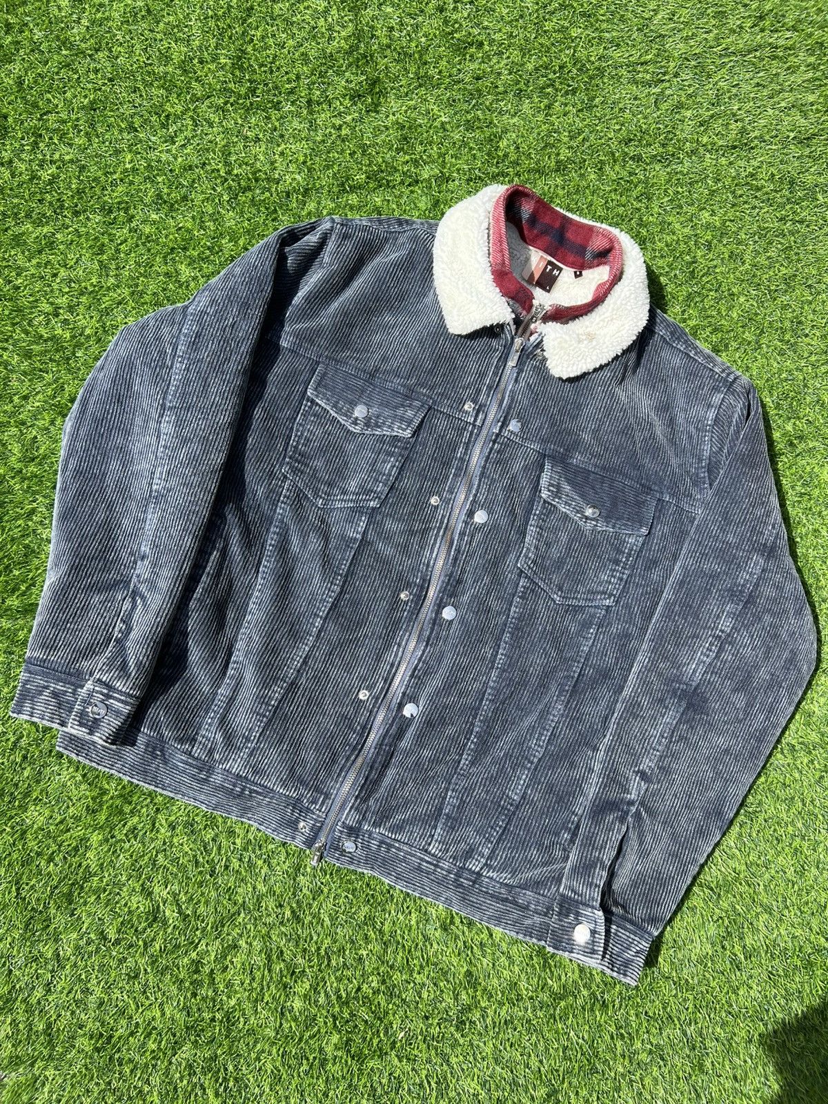 Kith Kith Washed Corduroy Laight Jacket – Ink – Size L Size US L / EU 52-54 / 3 - 17 Thumbnail