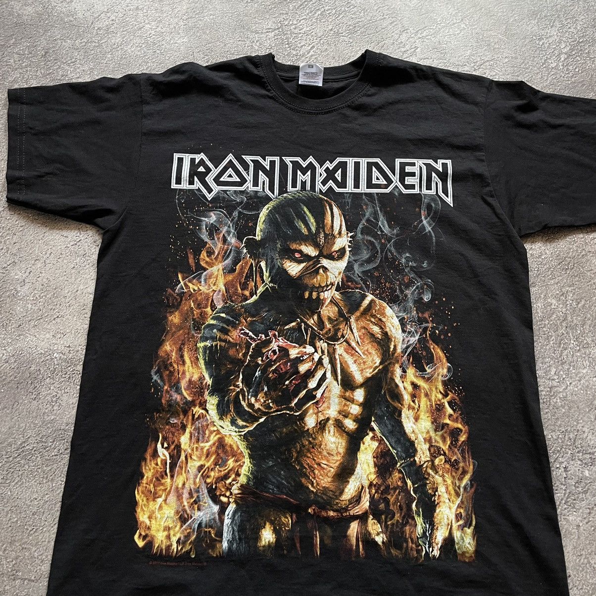 Band Tees Vintage Y2K Iron Maiden Scream Face Devil Creepy Horror Tee Size US M / EU 48-50 / 2 - 5 Thumbnail