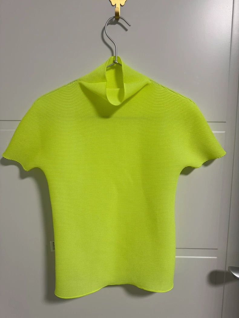 Issey Miyake issey miyake size:one size Green short-sleeved shirt Size XXS / US 00 / IT 34 - 2 Thumbnail