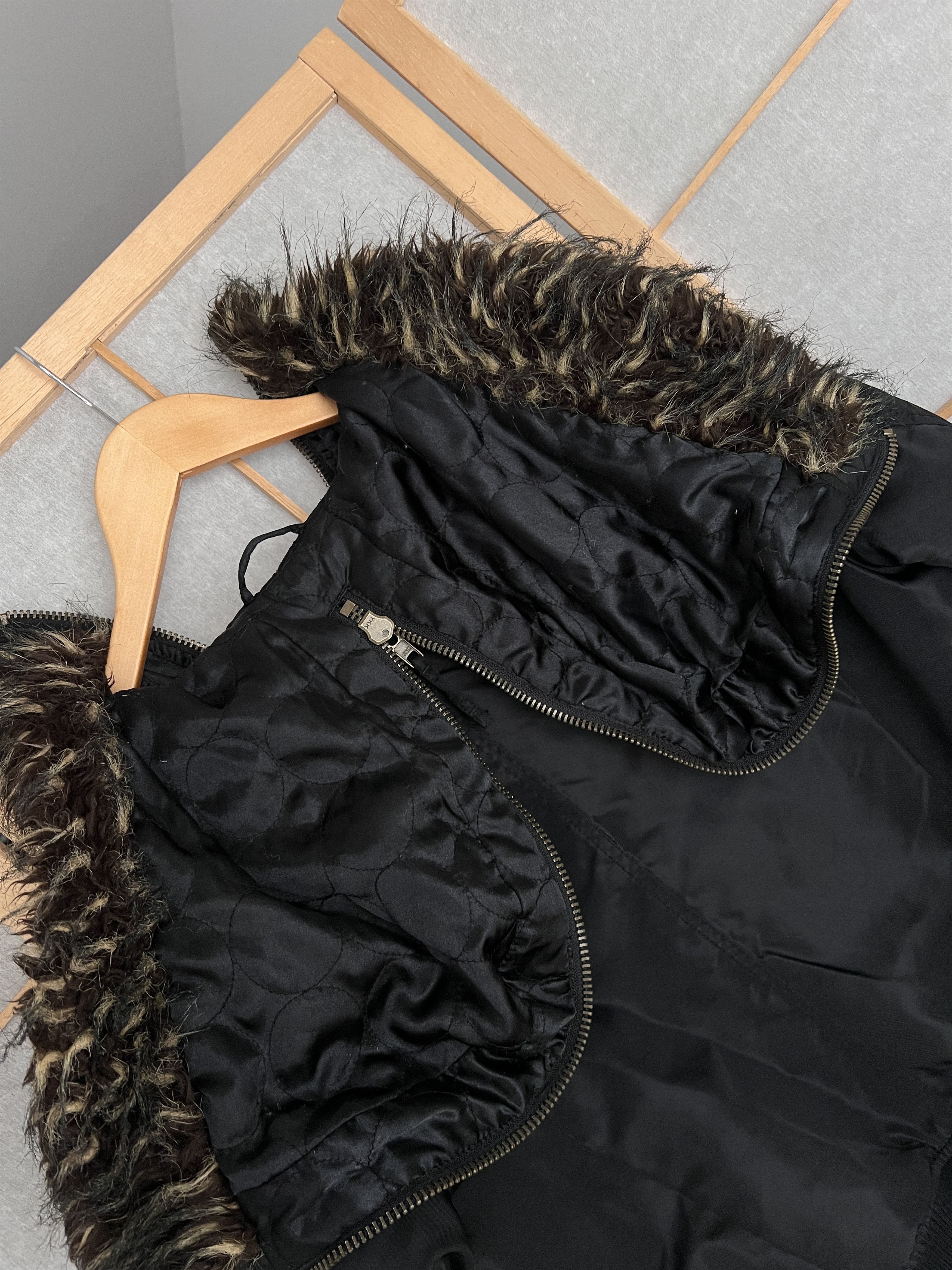 If Six Was Nine Avant garde vintage faux fur bomber jacket hood cropped punk Size M / US 6-8 / IT 42-44 - 15 Thumbnail