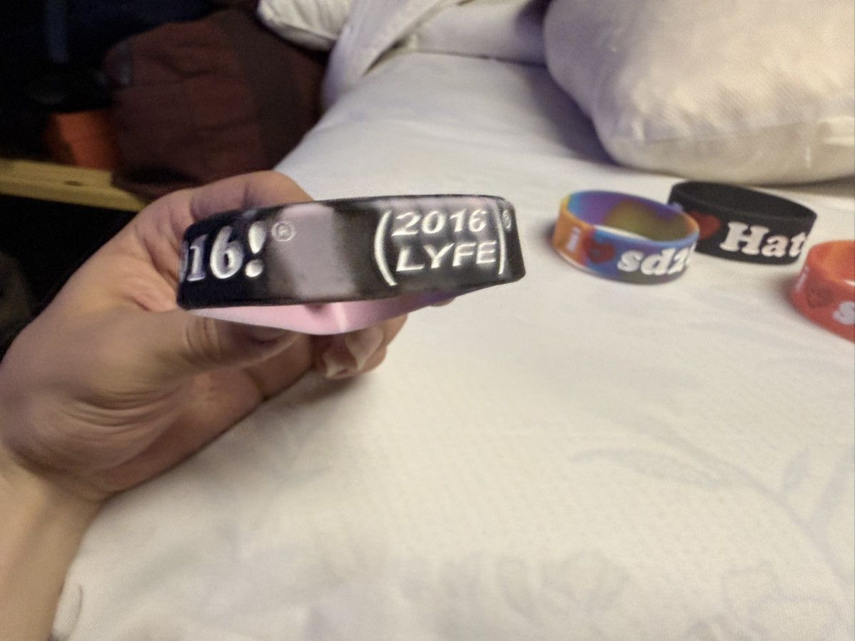 Smokedope2016 Bracelet Bundle I <3 SD2016 + I <3 HATERS Mix