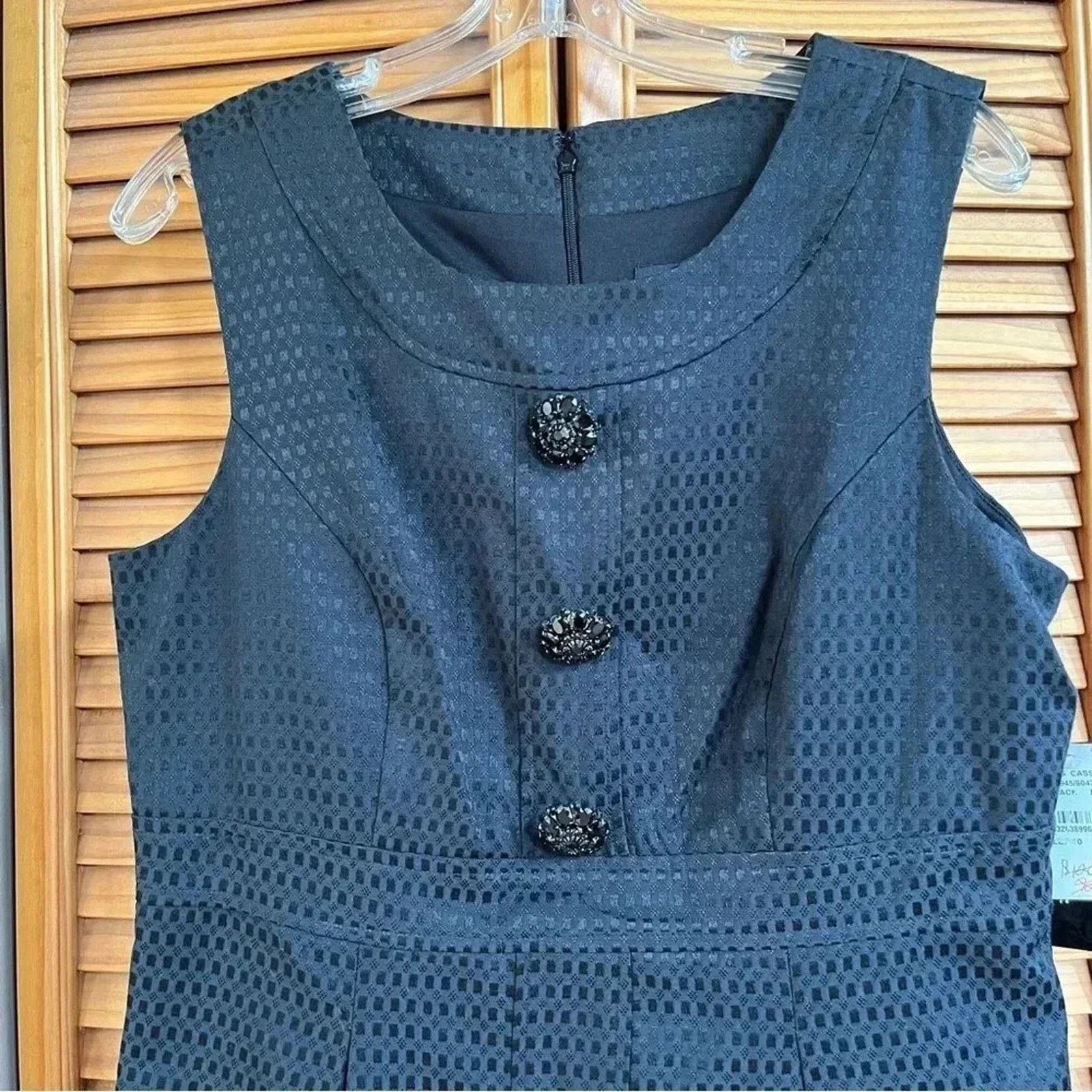 Oleg Cassini Oleg Cassini Black Sleeveless Dress Women’s Size 10 Fitted Size L / US 10 / IT 46 - 2 Thumbnail