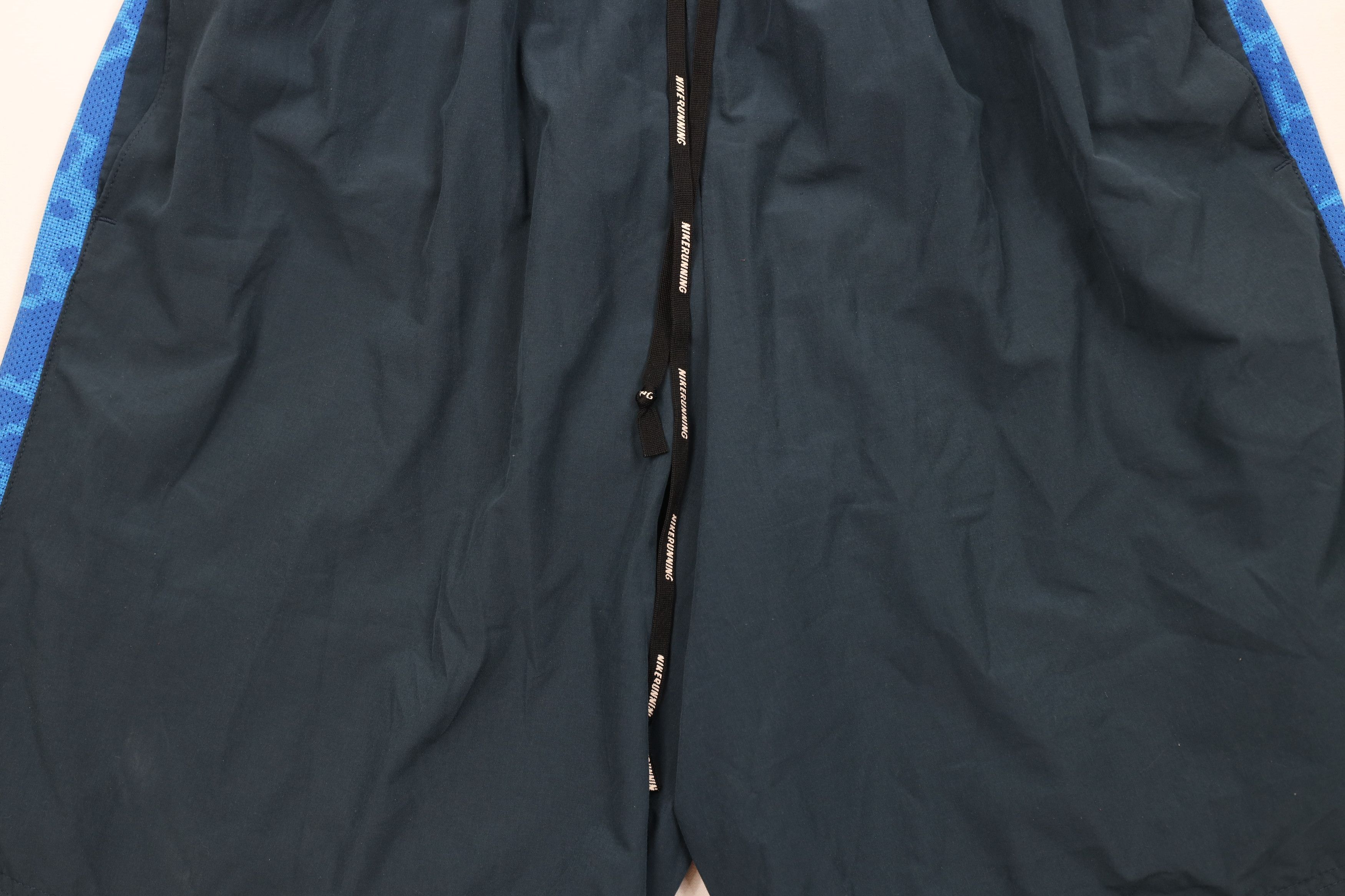 Nike Vintage Nike Travis Scott Mini Swoosh Lined Shorts Size US 34 / EU 50 - 3 Thumbnail