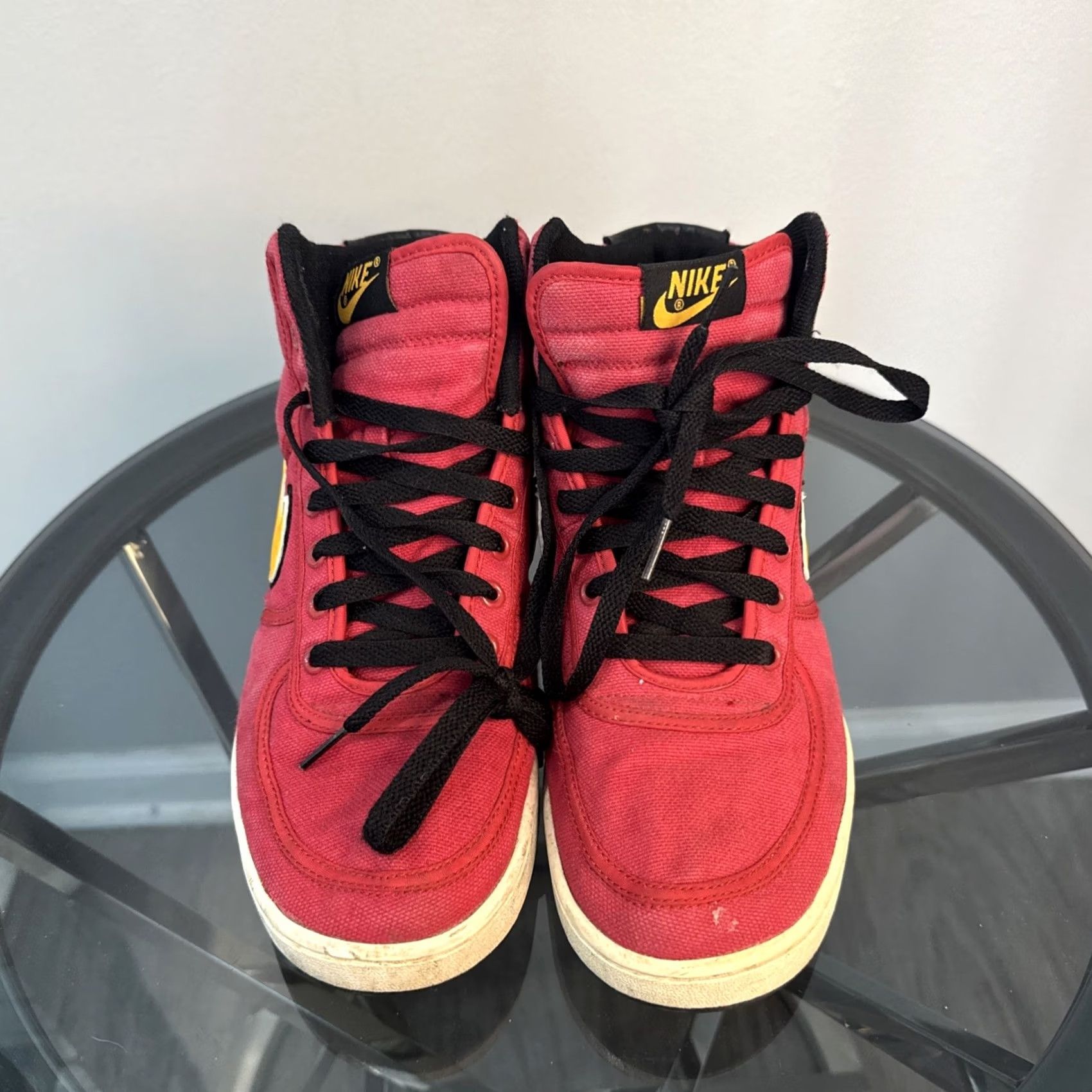 Nike VINTAGE Nike Vandal Hi Canvas Varsity Red & Yellow Athletic Sneaker 308852-671 Rare 2004 Men’s 9 Size US 9 / EU 42 - 4 Thumbnail