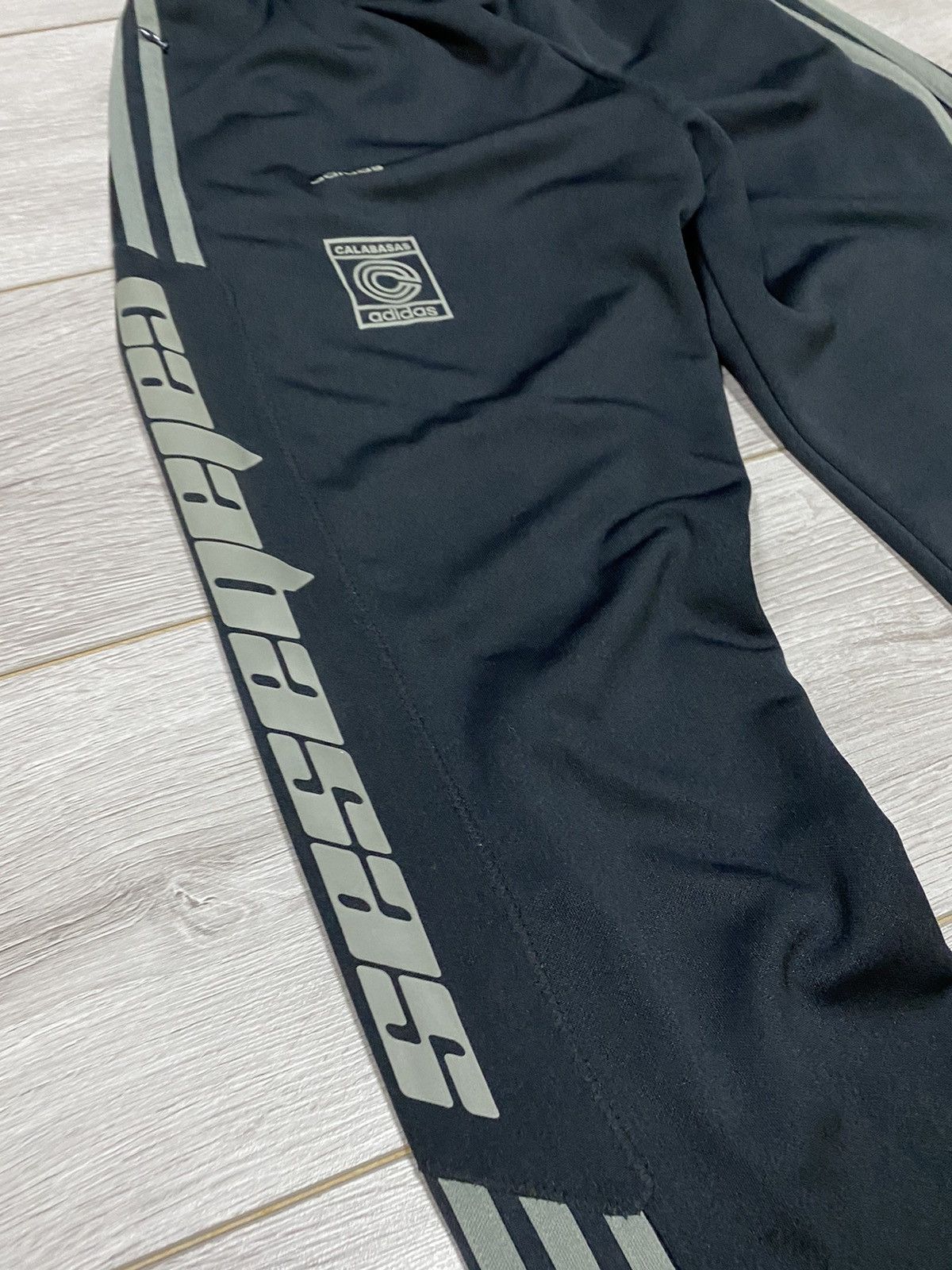 Adidas × Kanye West Adidas Calabasas vintage three stripes pants Size US 28 / EU 44 - 3 Thumbnail
