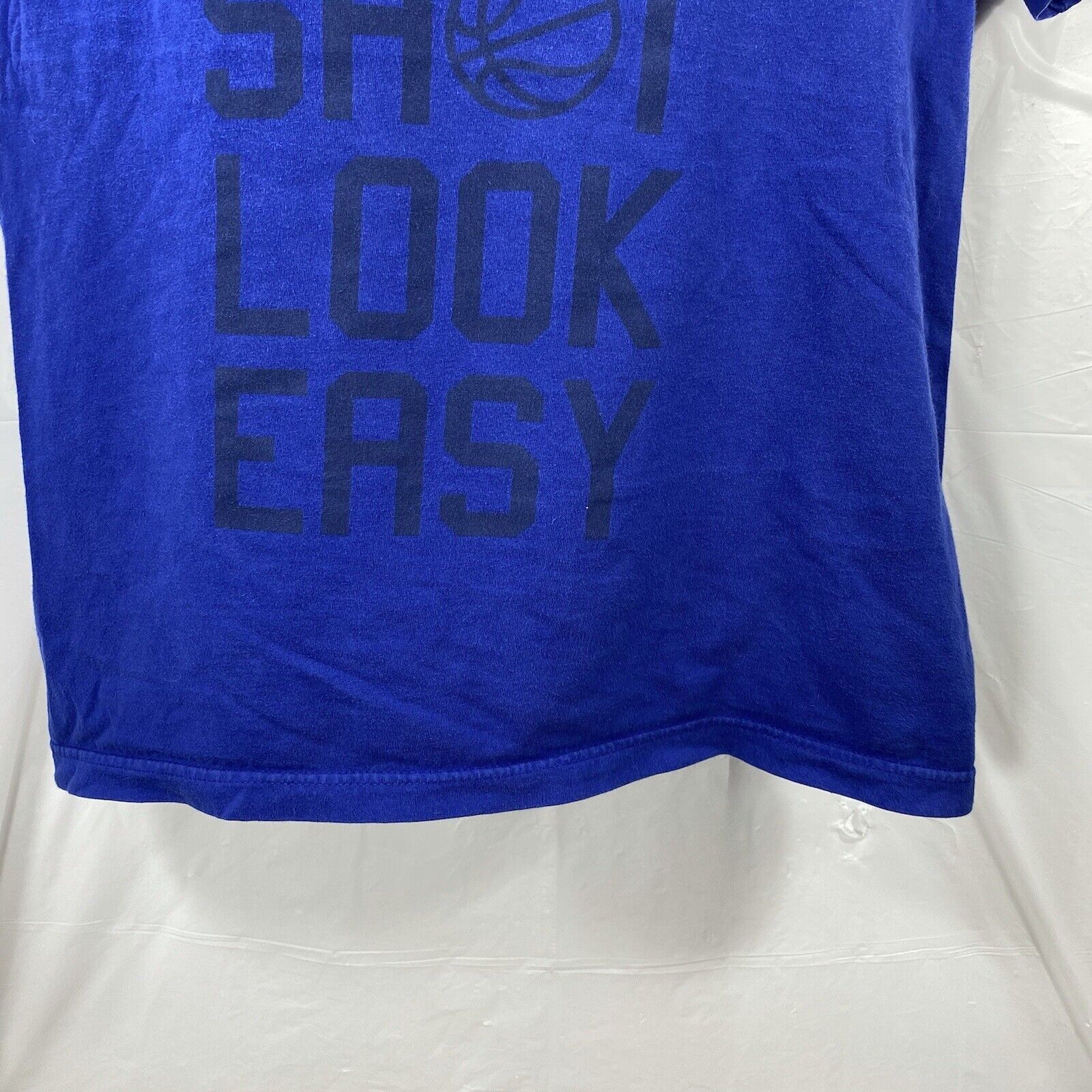 Nike Nike Medium Basketball Making Shot Look Easy Graphic Tee Size US M / EU 48-50 / 2 - 4 Thumbnail