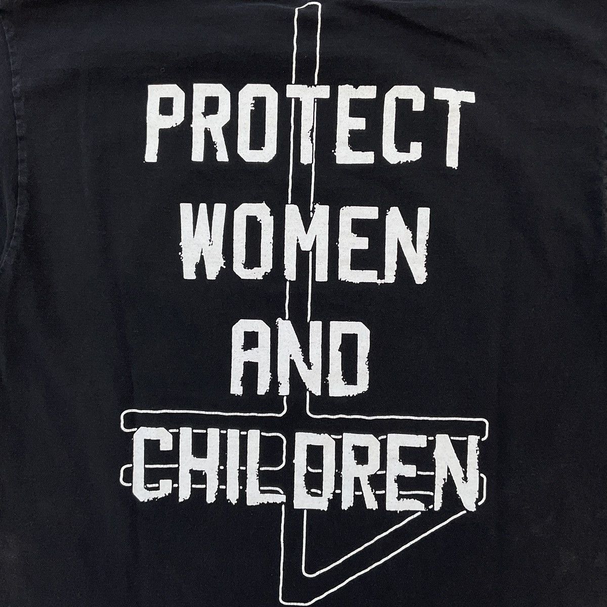 Vintage Vintage Protect Women & Children Rock Band Promo Tour Shirt Size US L / EU 52-54 / 3 - 8 Thumbnail