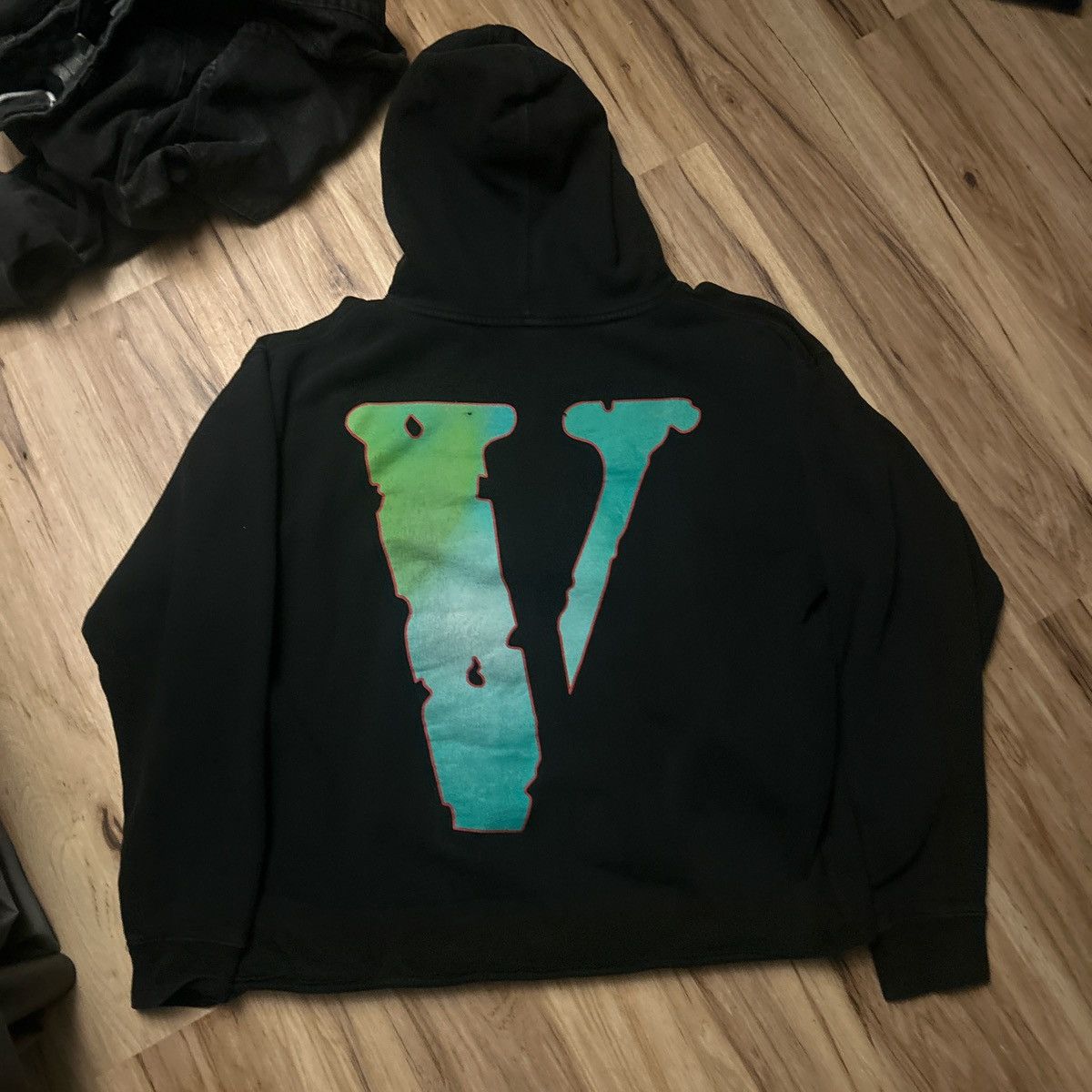Vlone Vlone nba youngeboy cropped hoodie Size US L / EU 52-54 / 3 - 2 Thumbnail