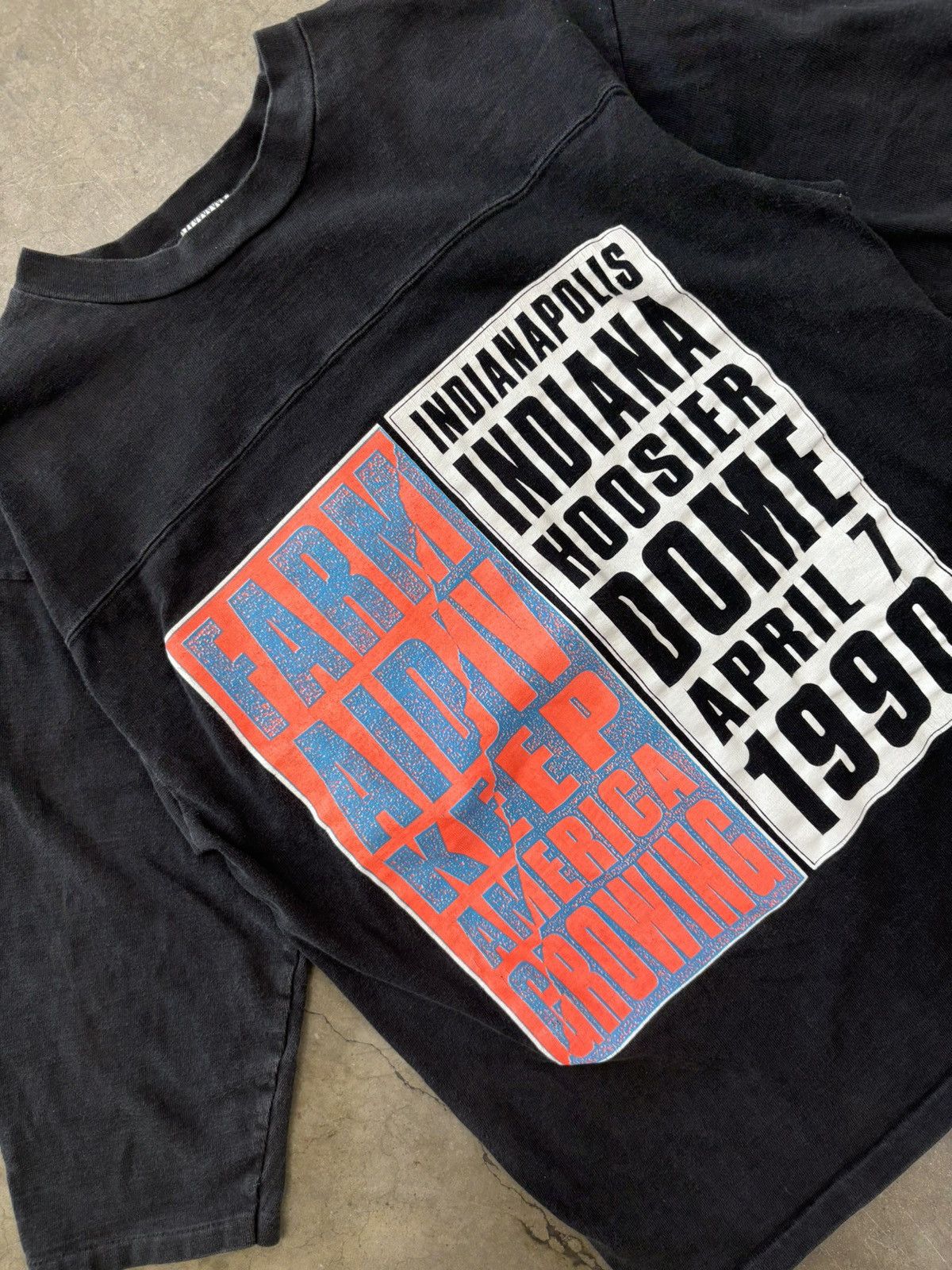 Vintage Vintage 90 USA made logo 7 Indy Single Stitch Tee Large Size US L / EU 52-54 / 3 - 1 Thumbnail