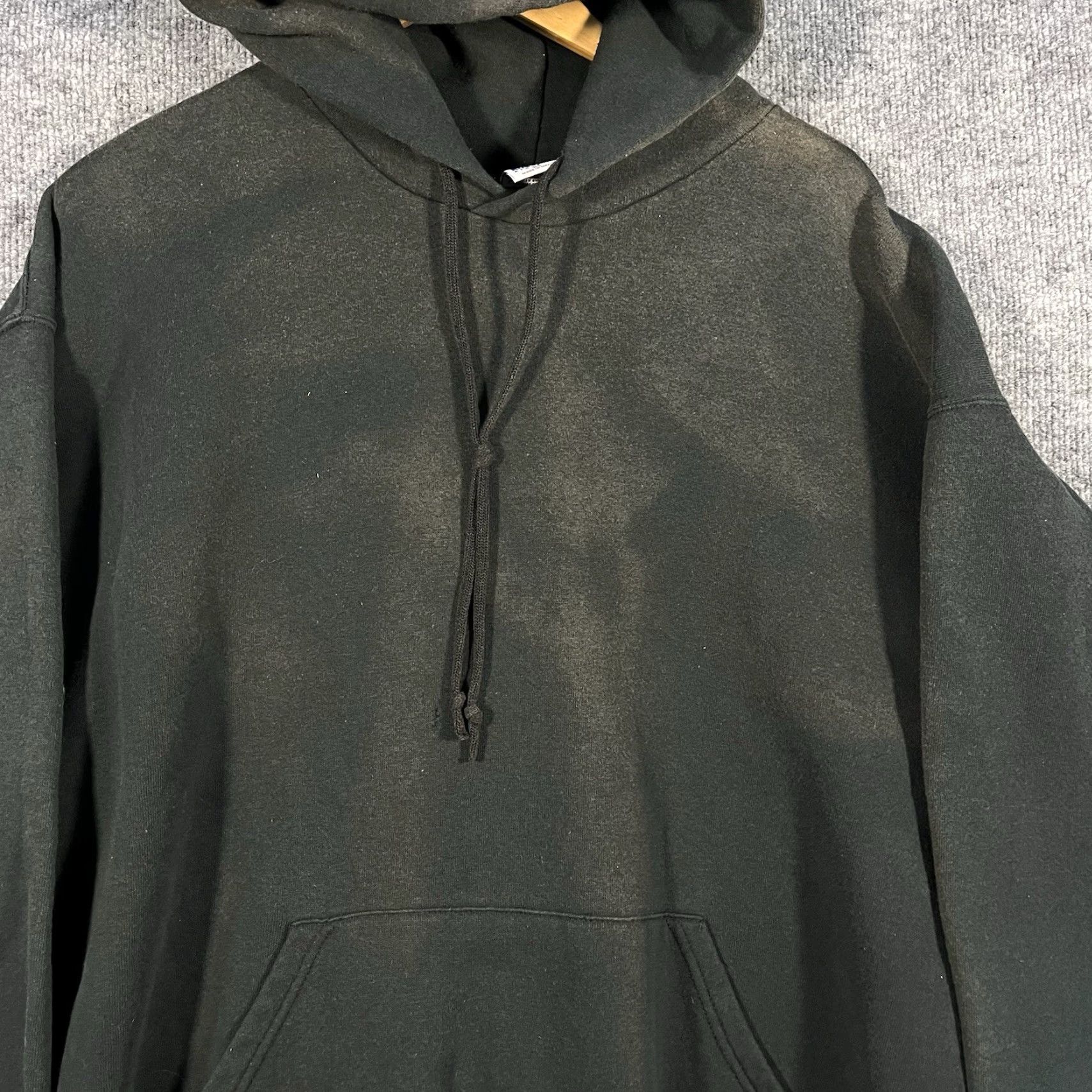 Russell Athletic VINTAGE Russell Athletic Hoodie Sweatshirt Mens XL 90s Boxy Pullover Black Sweatshirt Hoodie Pockets Retro Skater Size US XL / EU 56 / 4 - 3 Thumbnail