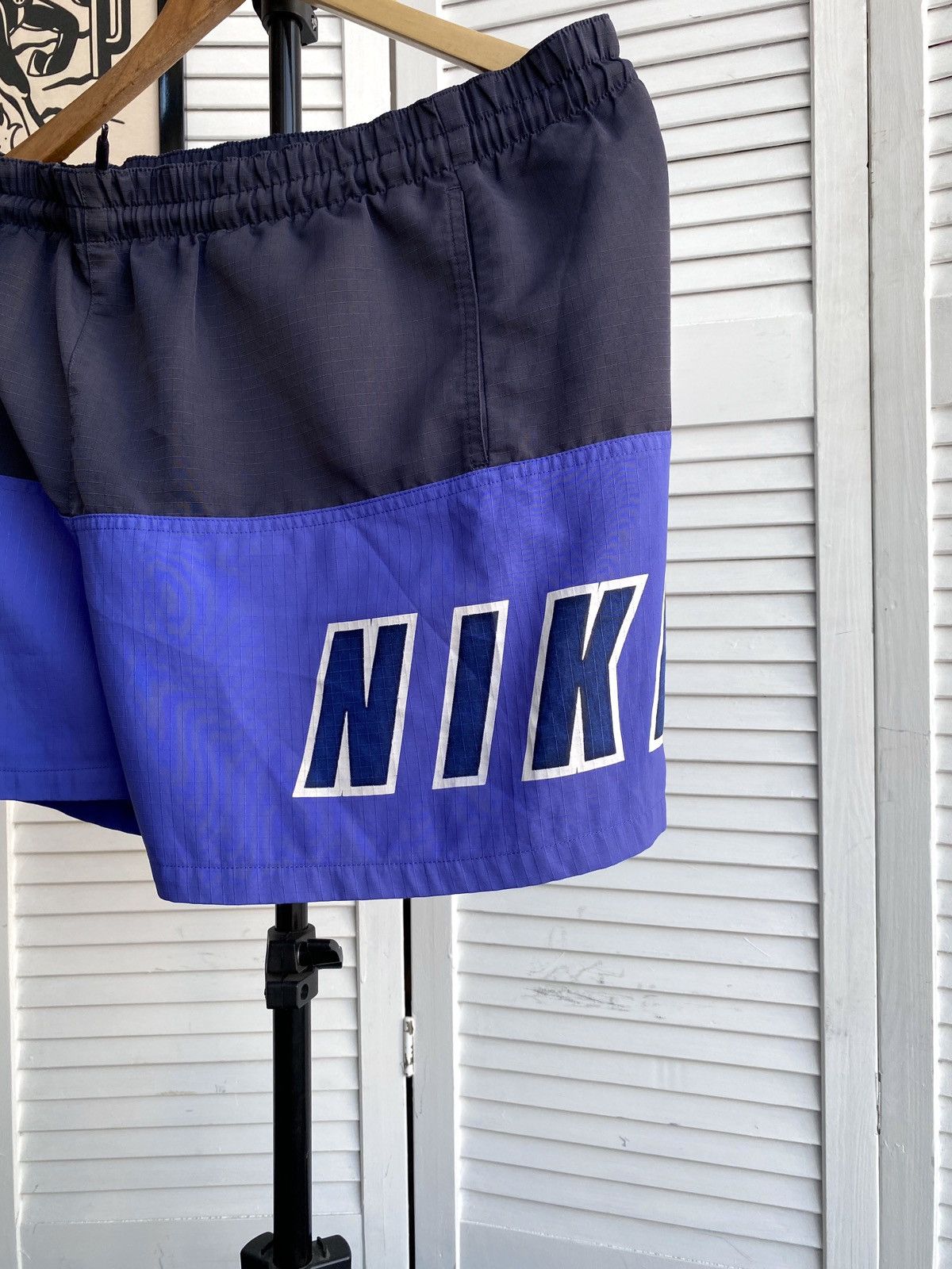 Nike × Vintage Nike Vintage 90s Swoosh Big Logo Nylon Retro Shorts Size US 32 / EU 48 - 6 Thumbnail