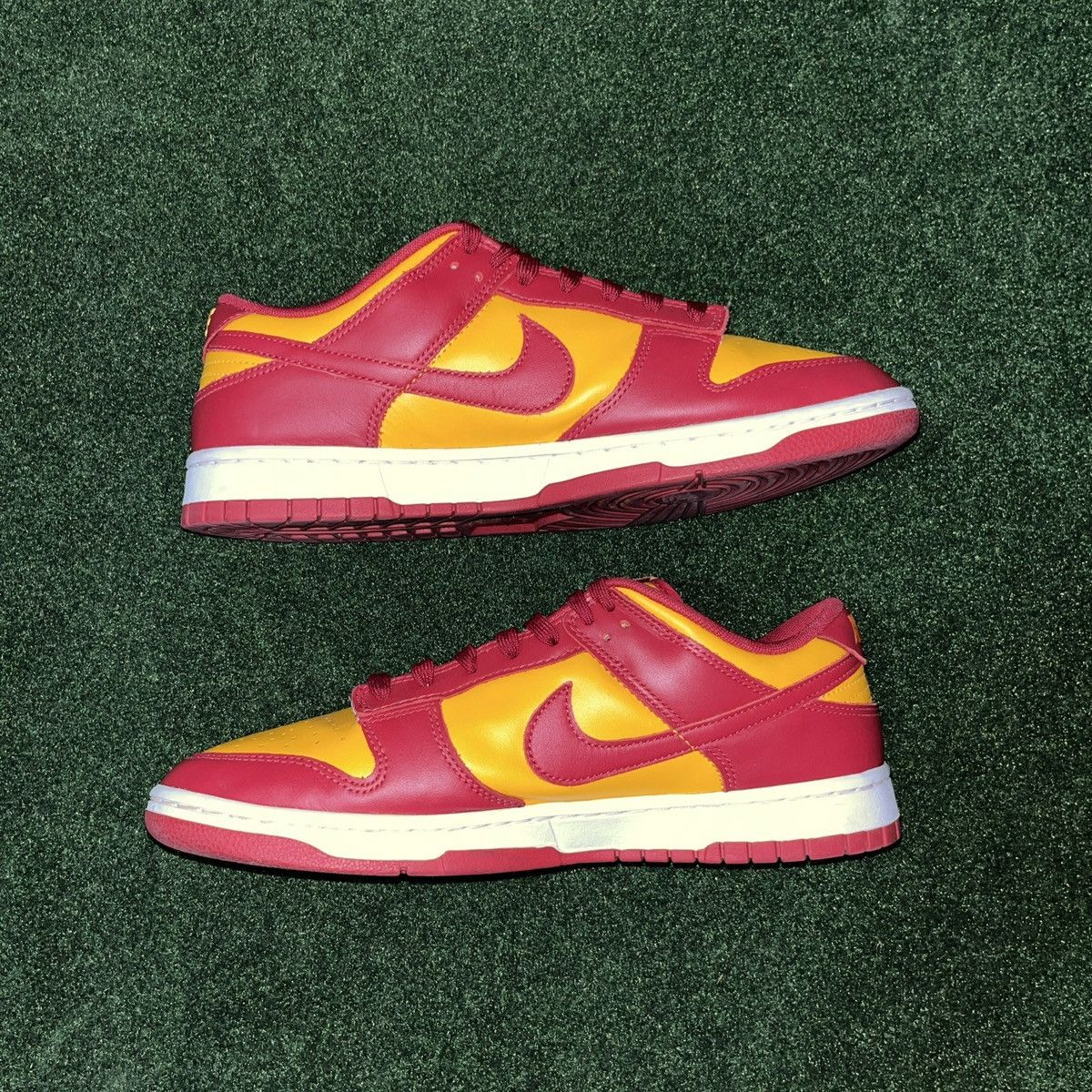 Nike Nike Dunk Low Midas USC Size 11 2022 DD1391-701 Size US 11 / EU 44 - 4 Thumbnail