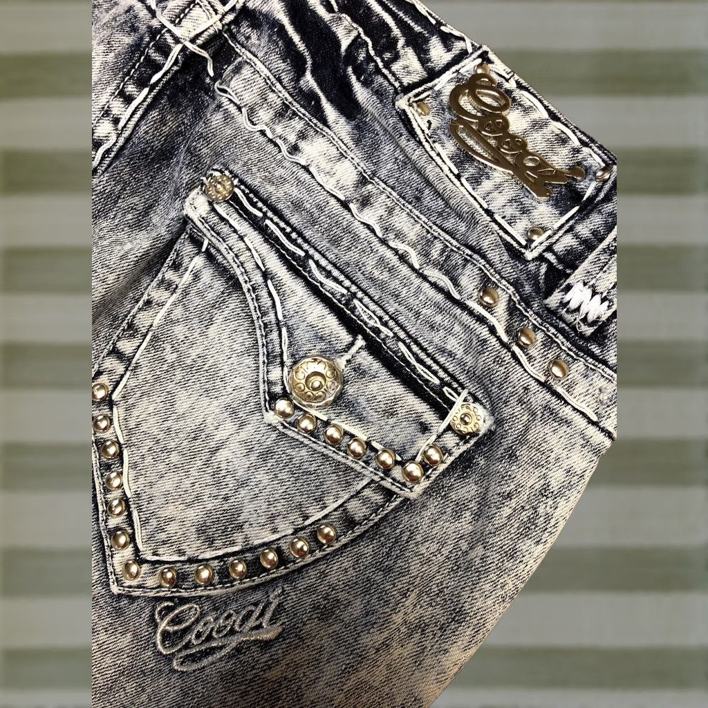 Coogi COOGI Straight Jeans Womens 13/14 31x29 Blue Denim Low Rise 5-Pocket Rhinestone Studded Embellished Denim Straight Jeans Womens Mens Girls Size 34" / US 12 / IT 48 - 1 Thumbnail