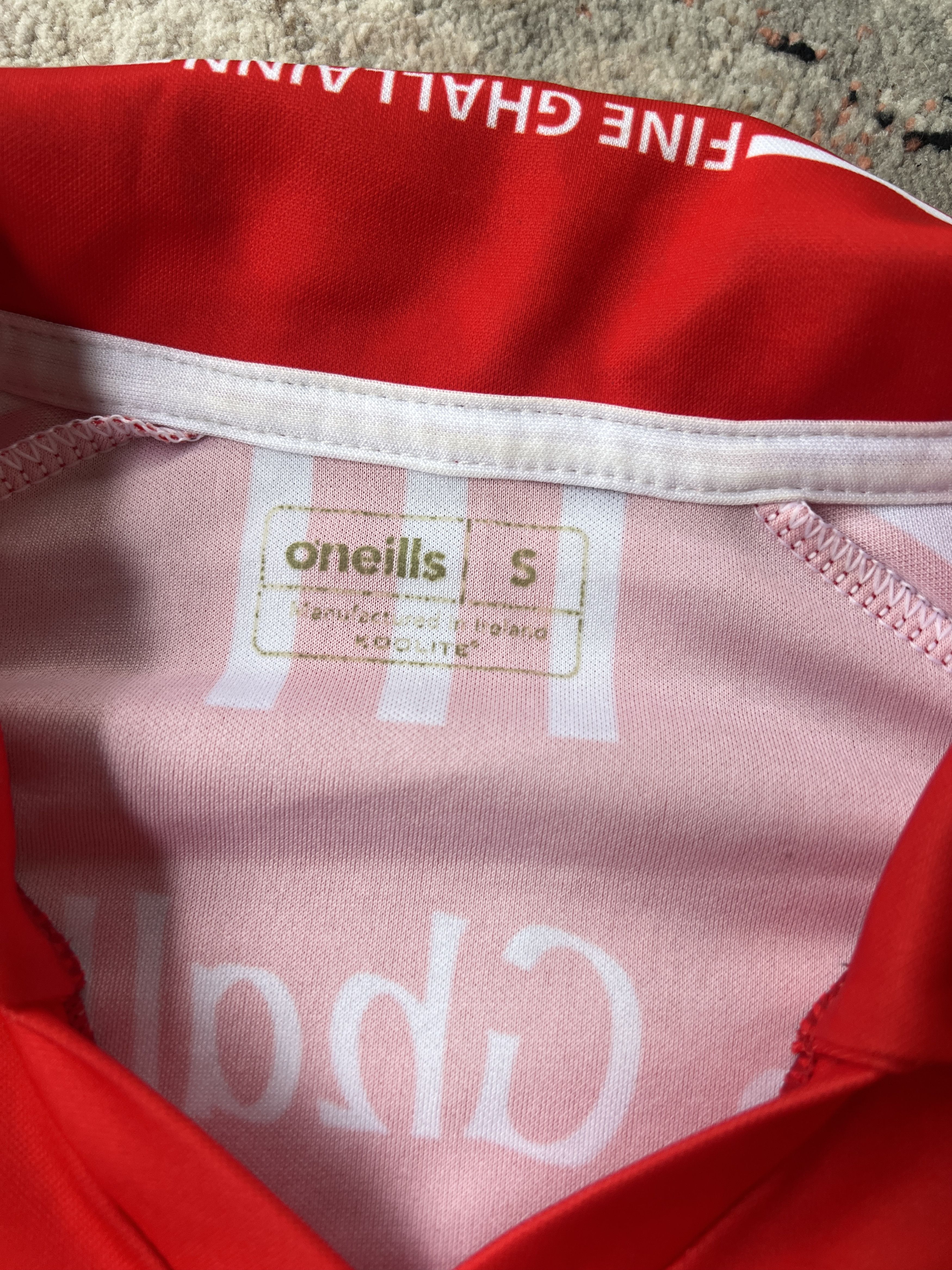 O'Neills Fine Ghallainn CLG GAA Jersey Size US S / EU 44-46 / 1 - 3 Thumbnail