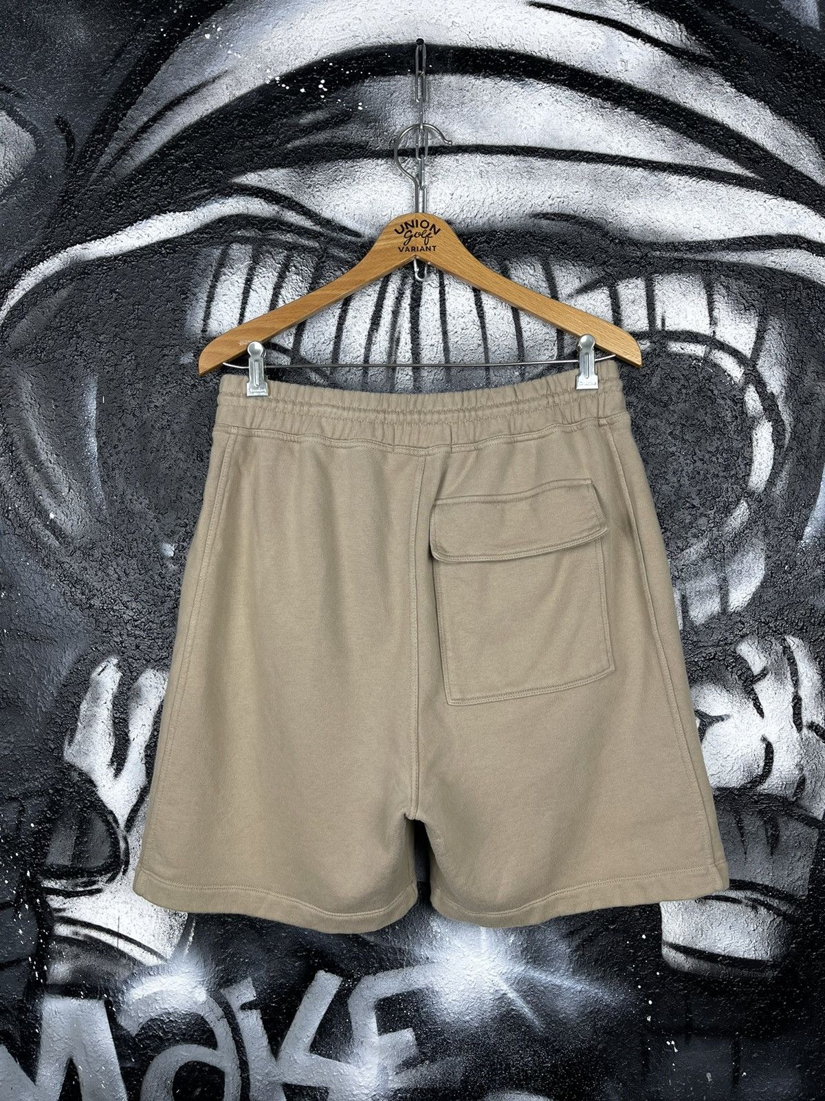 Represent Clo. Represent Blanks Cotton Shorts Men’s Size L Size US 34 / EU 50 - 3 Thumbnail