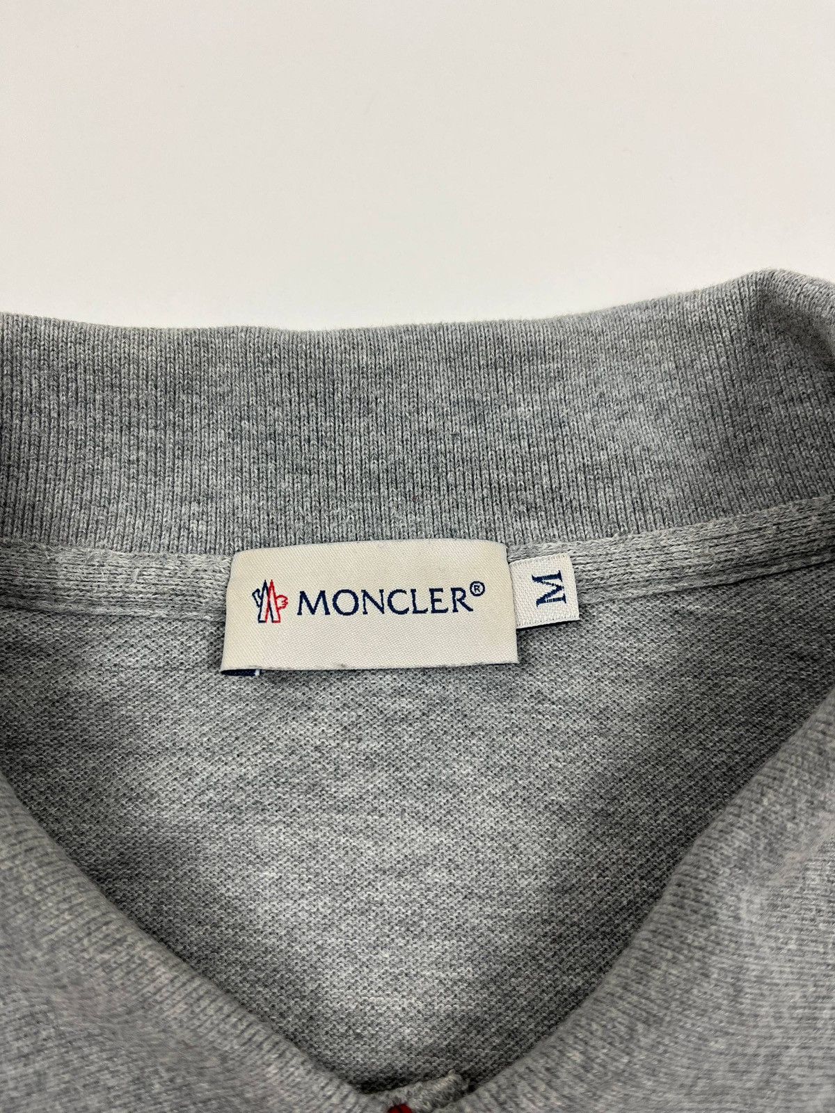 Moncler Maglia Polo Manica Corta Shirt Logo Patch Size US M / EU 48-50 / 2 - 6 Thumbnail