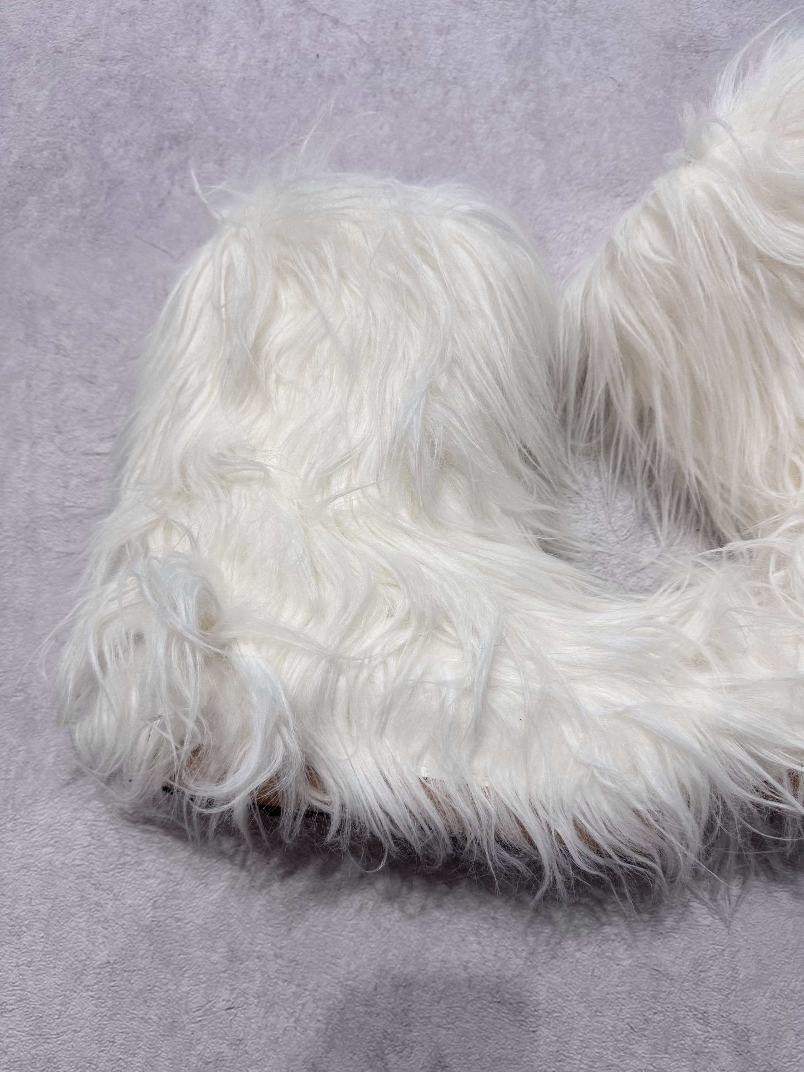 Bata Deadstock Y2K Bata Yeti White Fur Mohair Moon Boots 38-40 Size US 9 / IT 39 - 8 Thumbnail
